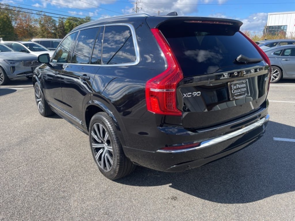 Certified 2024 Volvo XC90 B5 Core Bright SUV