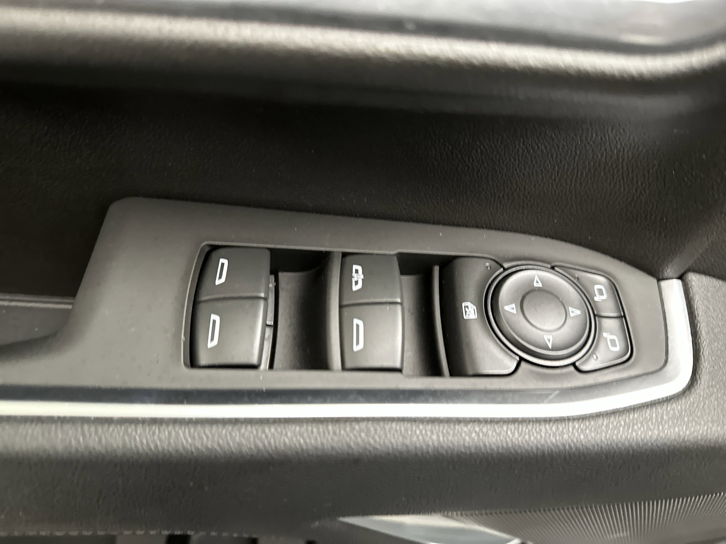 2025 Chevrolet Silverado 2500HD LT - Photo 21