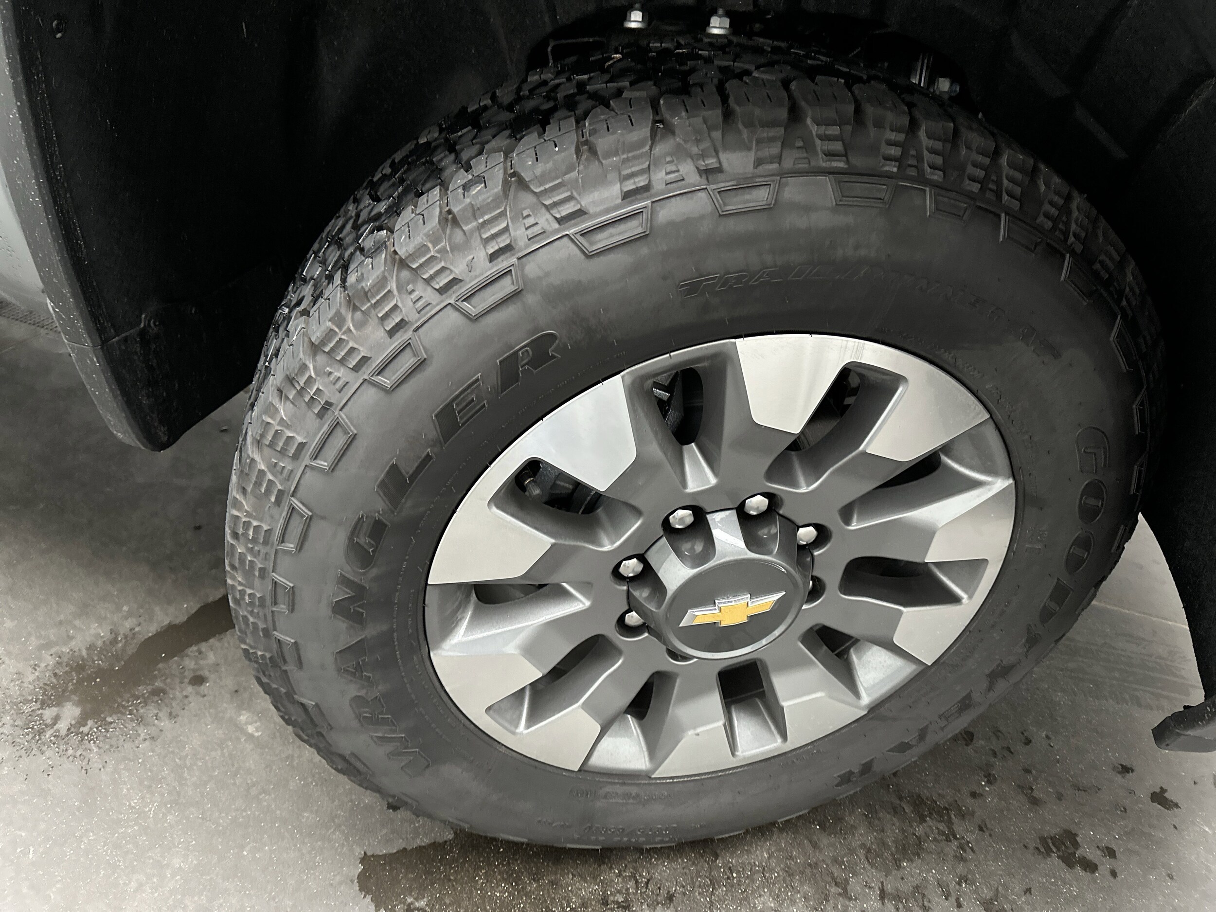 2026 Chevrolet Silverado 2500 HD Custom - Photo 13