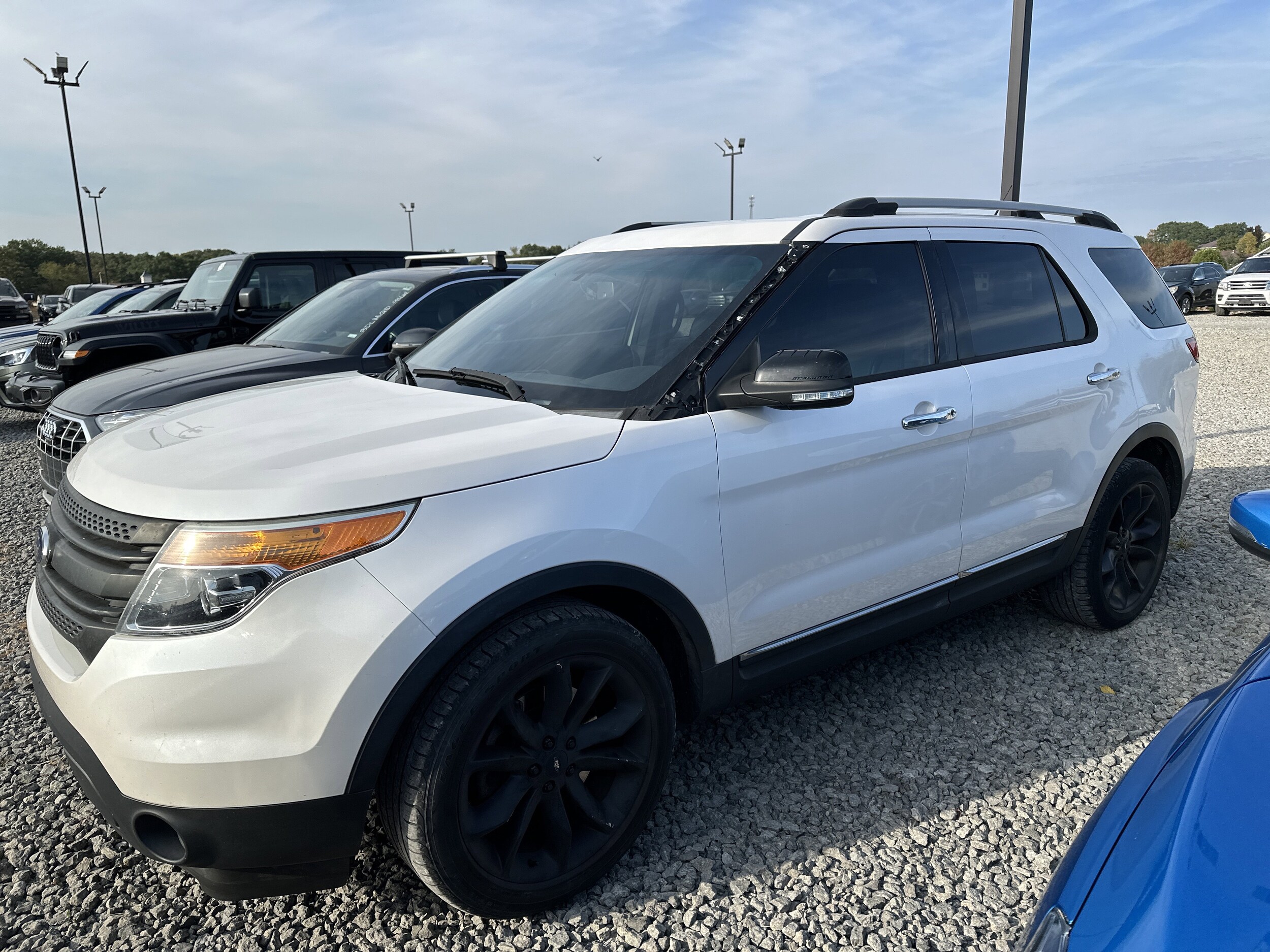 2015 Ford Explorer XLT photo 4