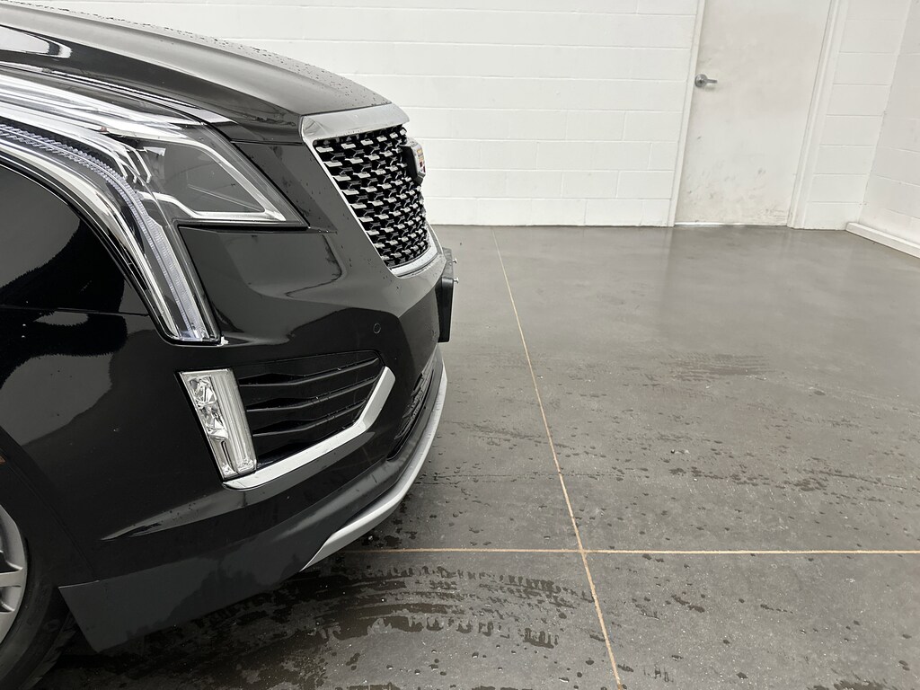 Used 2025 CADILLAC XT5 Premium Luxury SUV