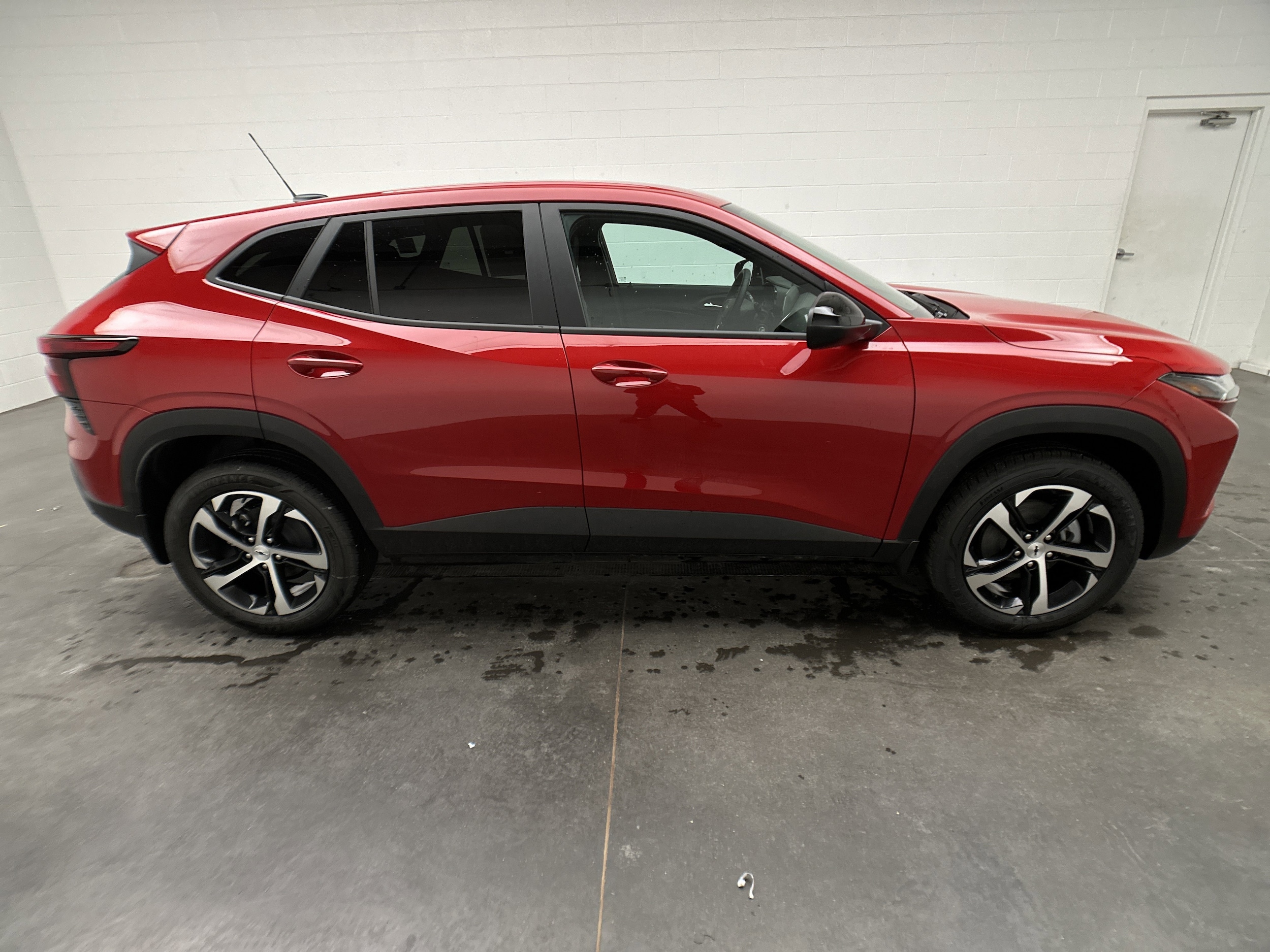 2026 Chevrolet Trax RS - Photo 10