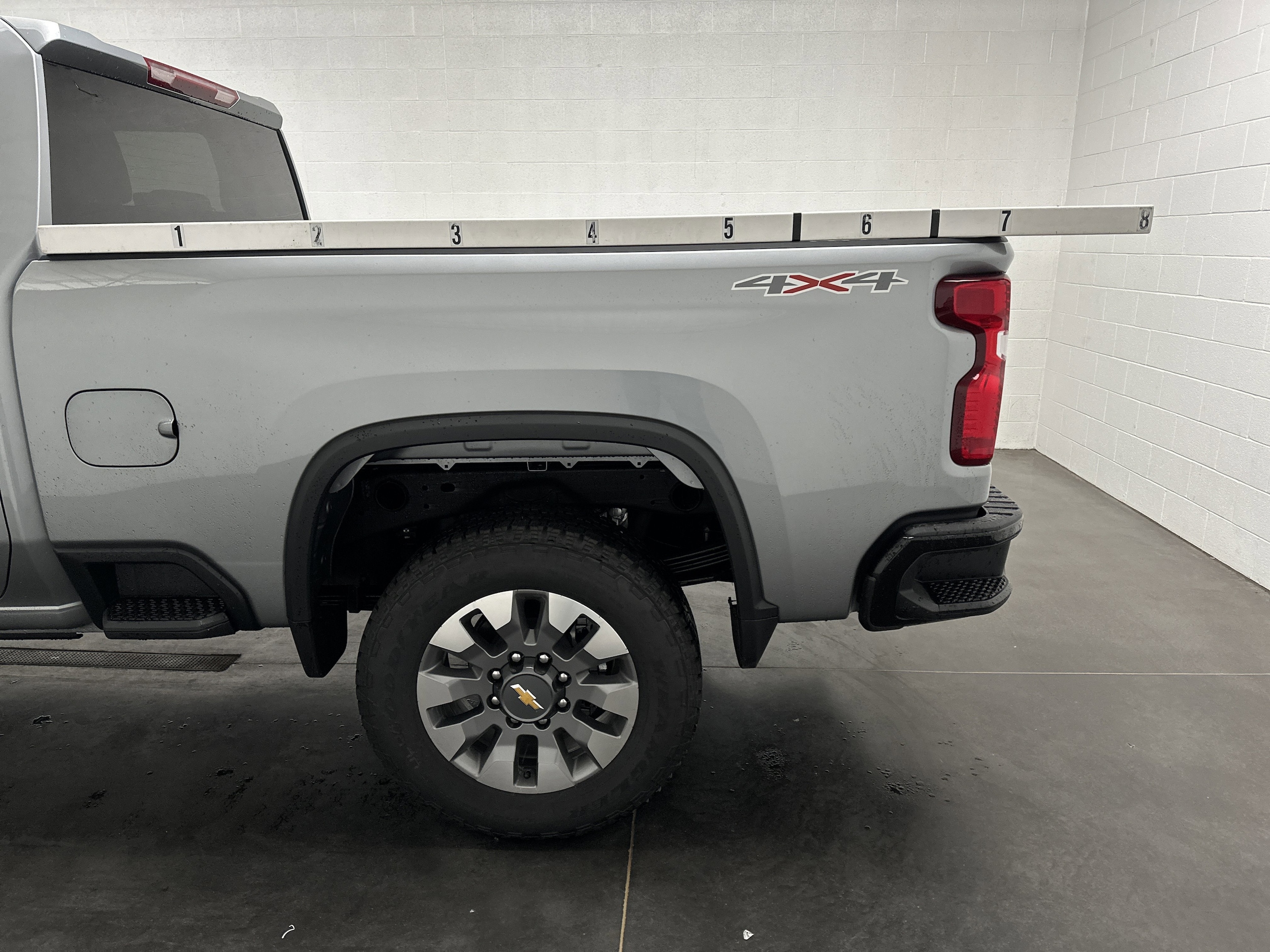 2026 Chevrolet Silverado 2500 HD Custom - Photo 8
