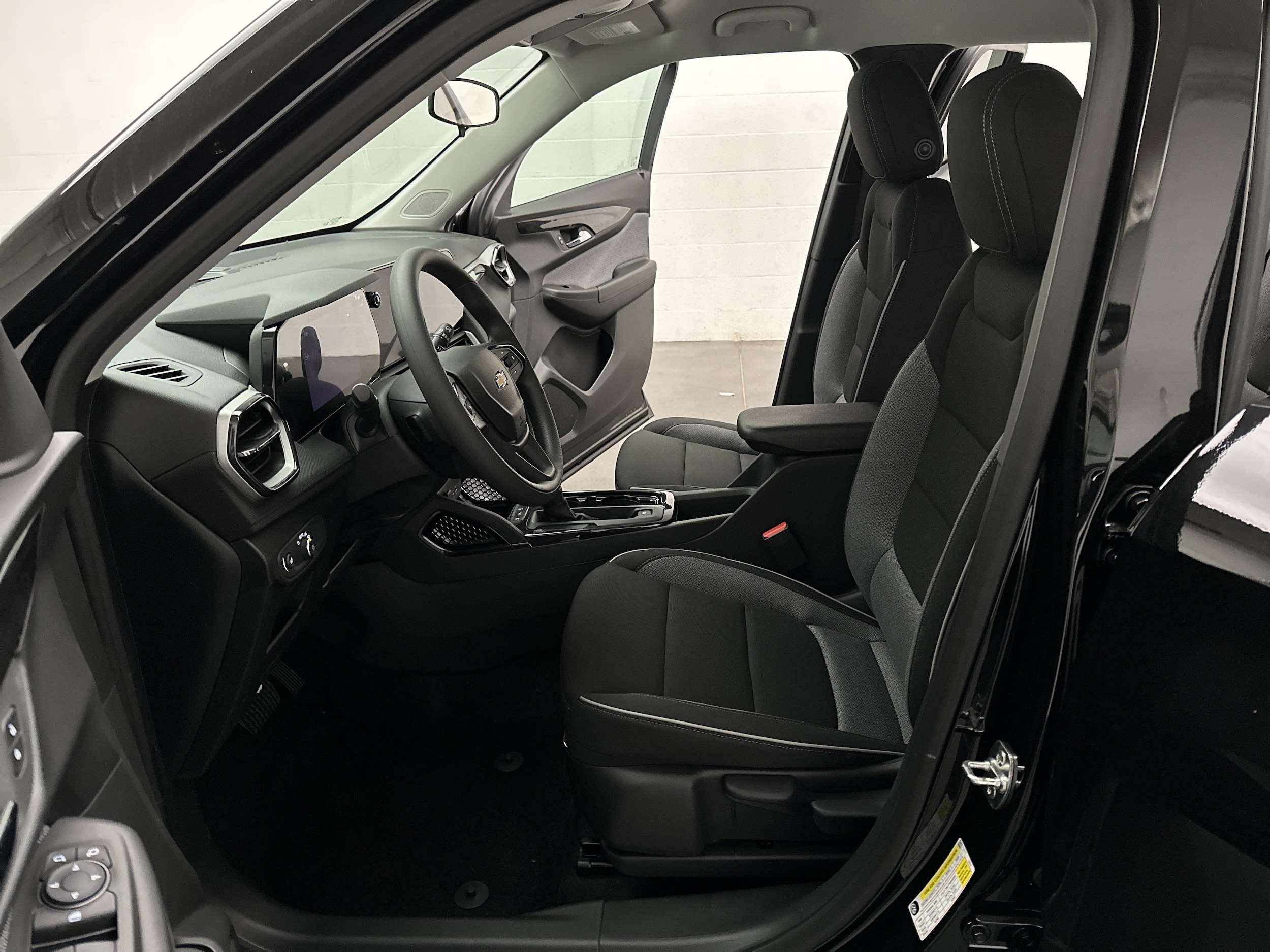 2026 Chevrolet Trailblazer LS - Photo 15