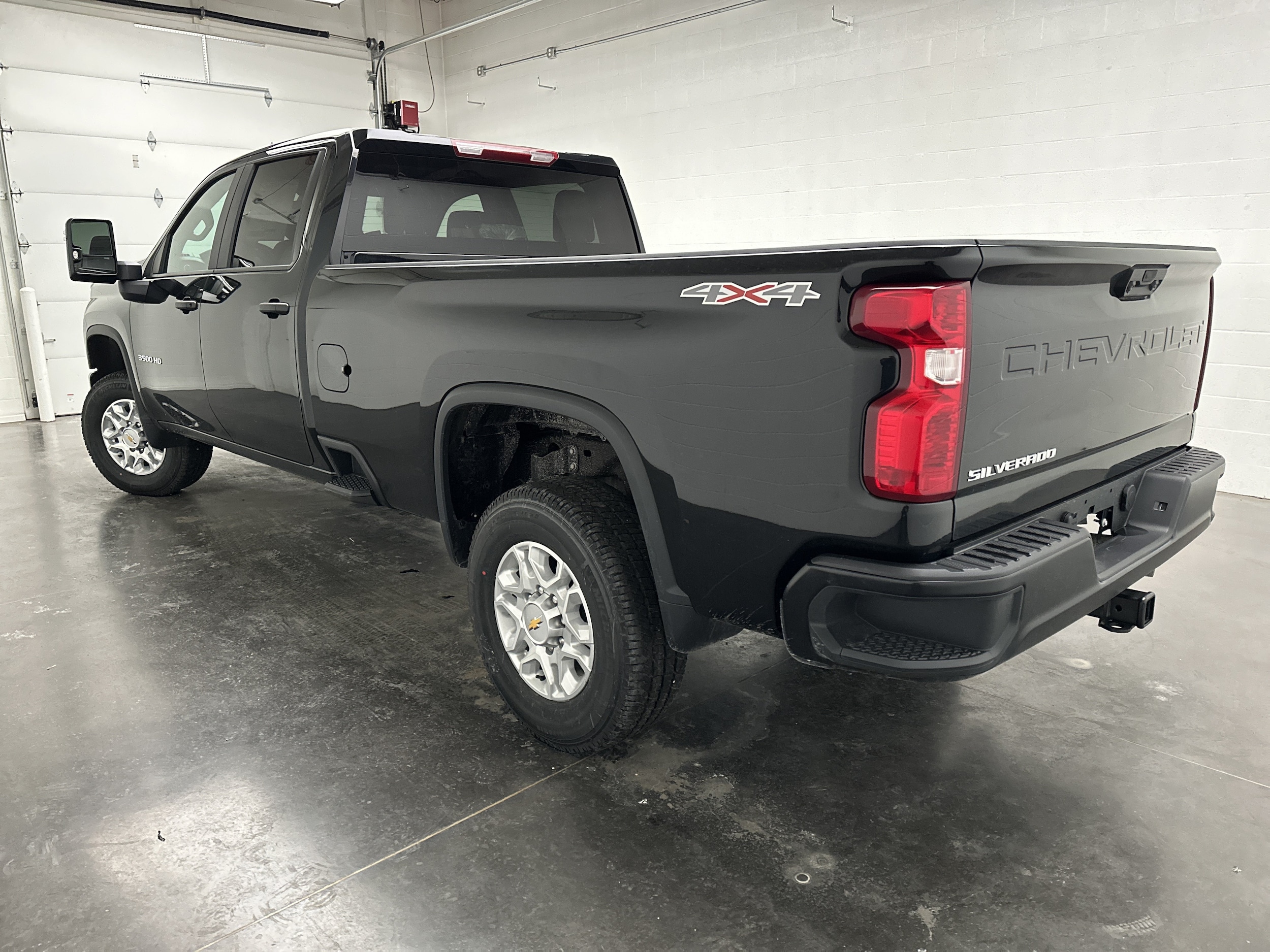 2026 Chevrolet Silverado 3500 HD Work Truck - Photo 7