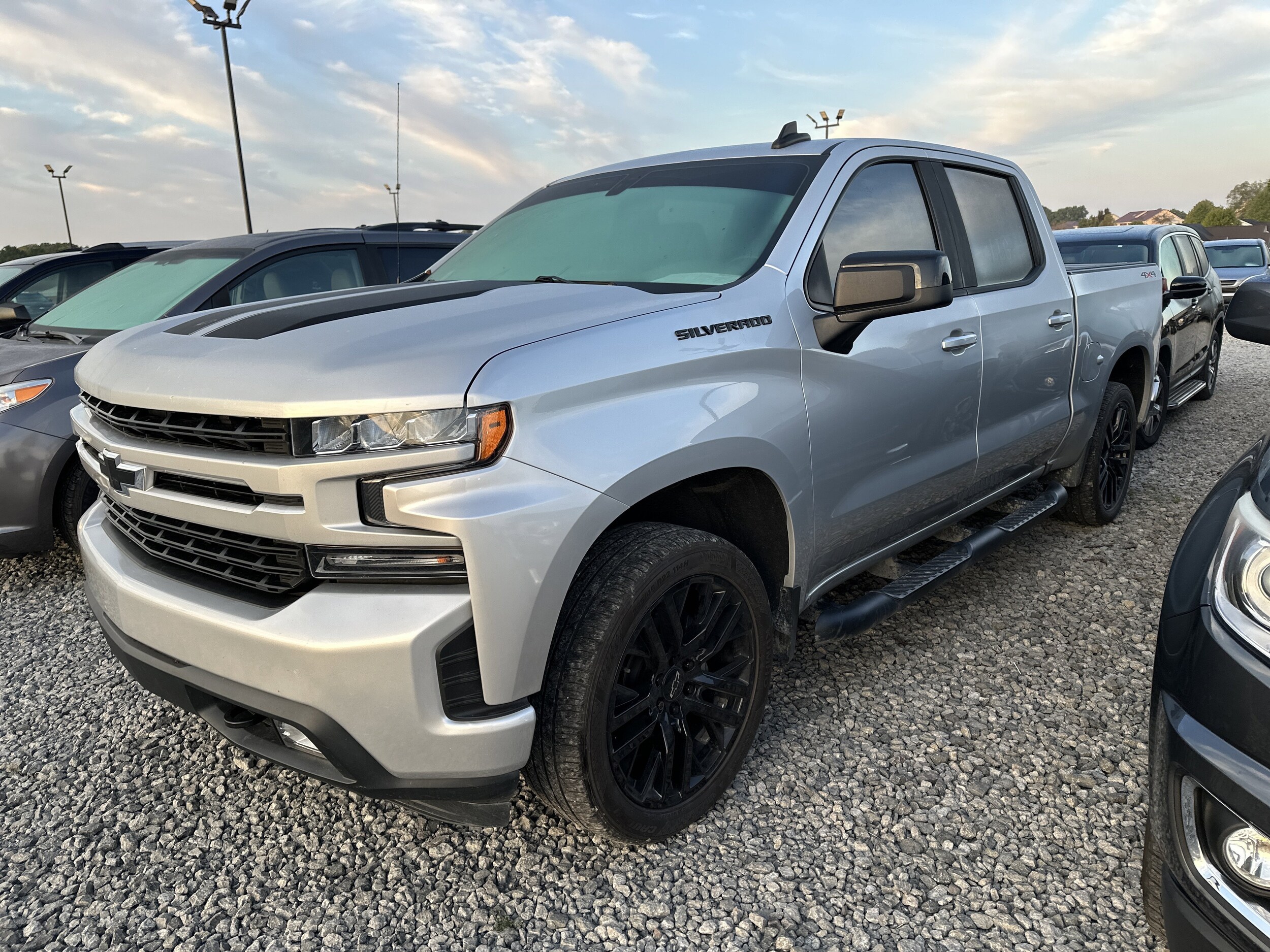 2020 Chevrolet Silverado 1500 RST photo 4