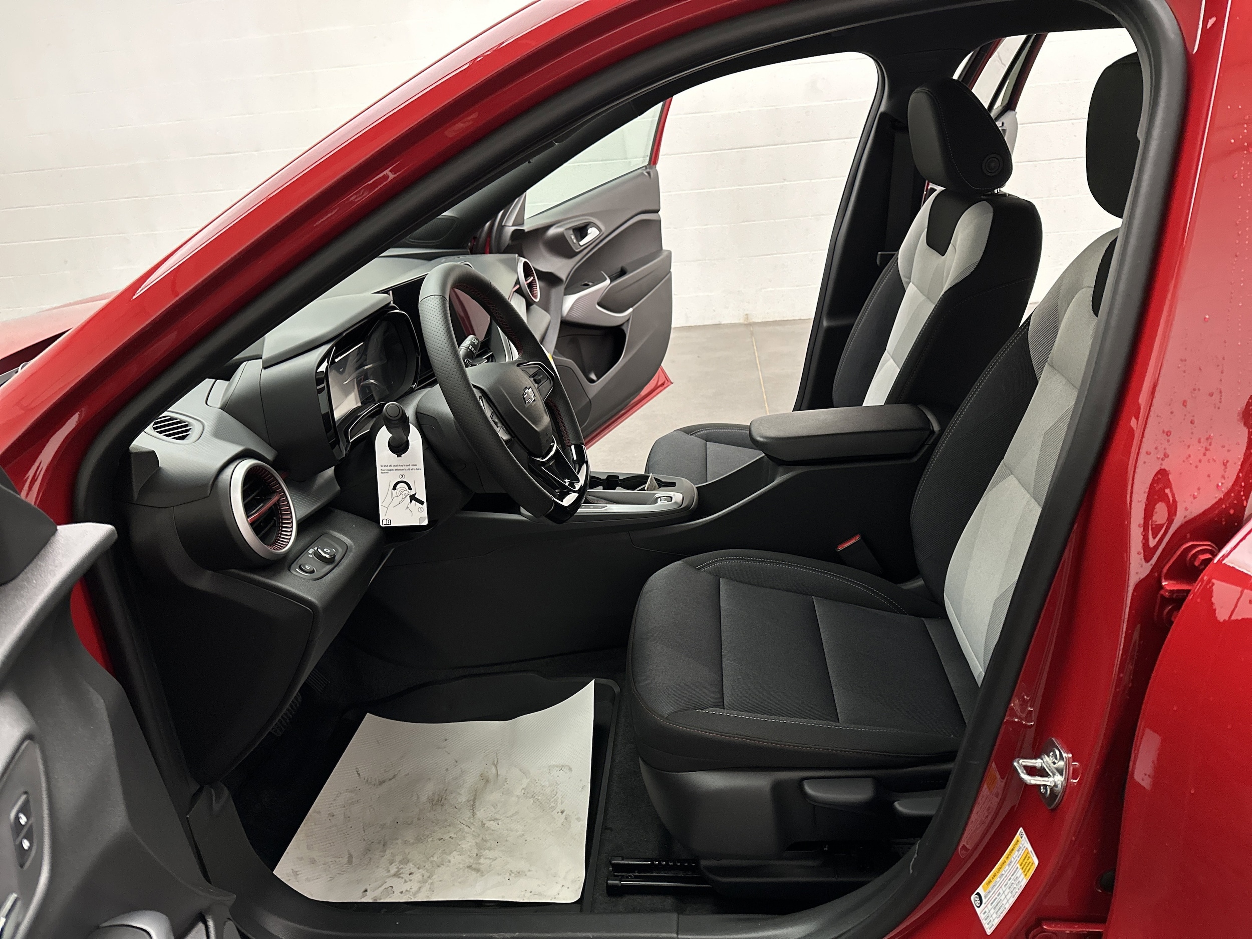 2026 Chevrolet Trax RS - Photo 17