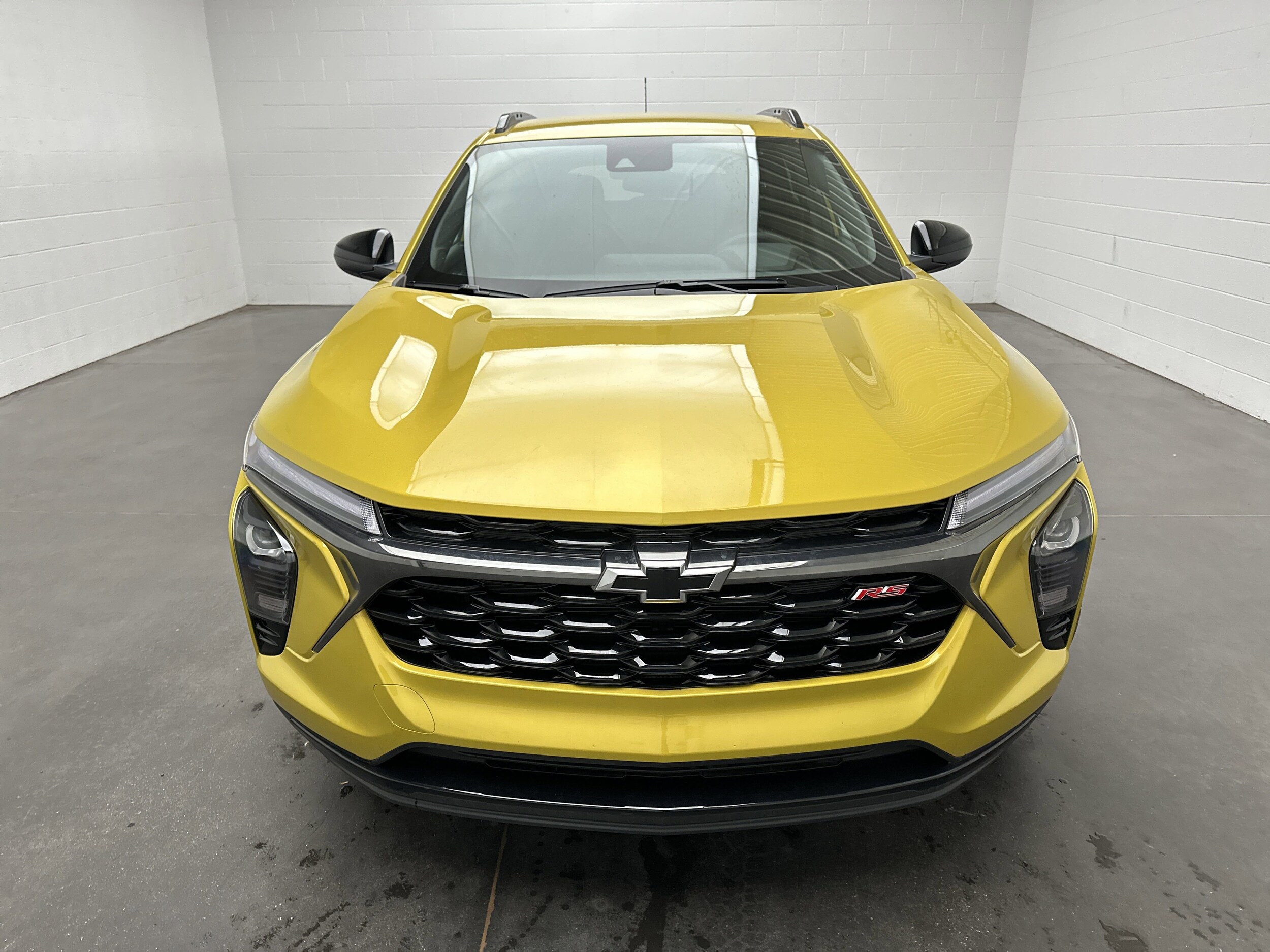 2025 Chevrolet Trax photo 3