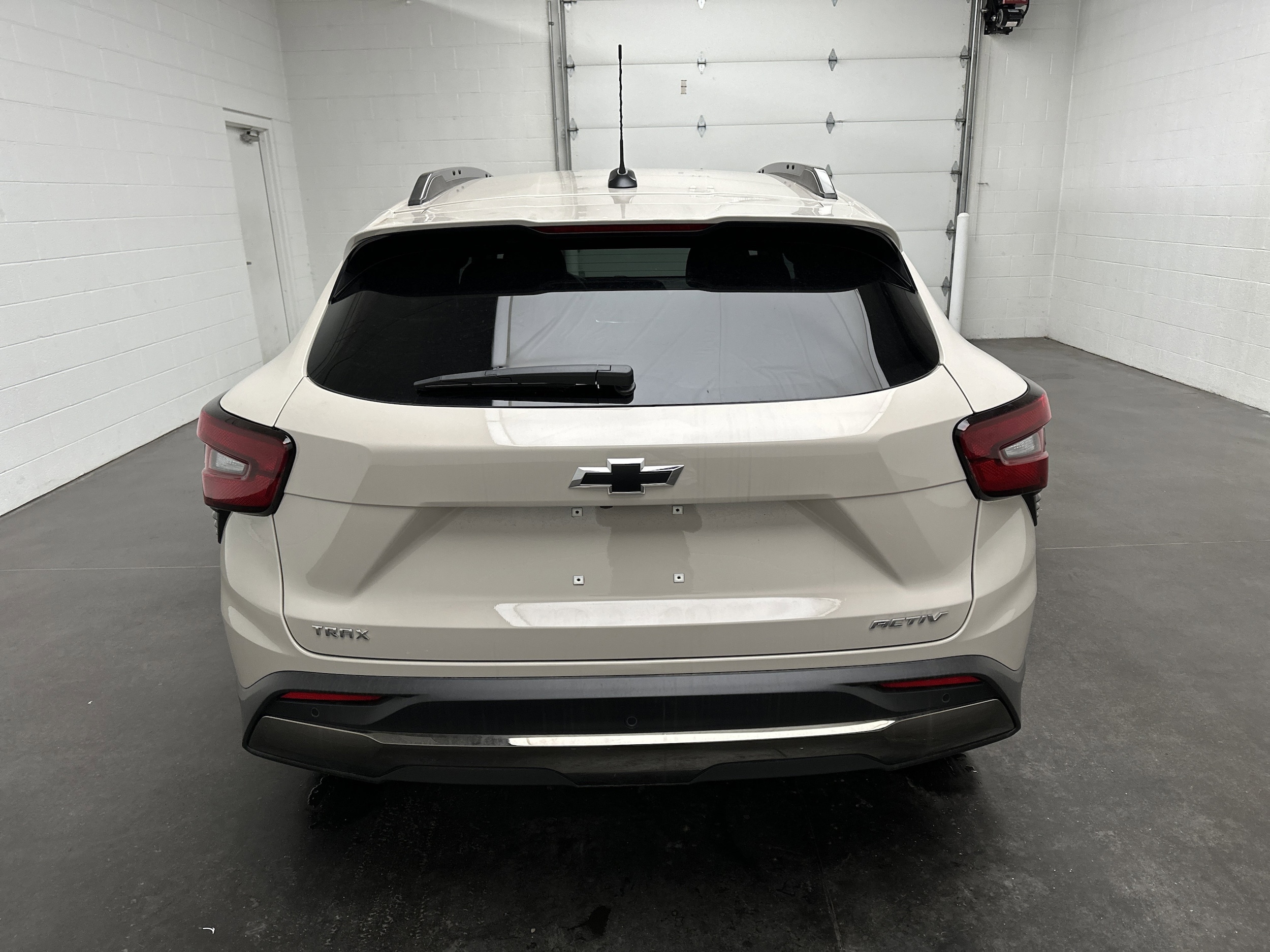 2026 Chevrolet Trax Activ - Photo 8