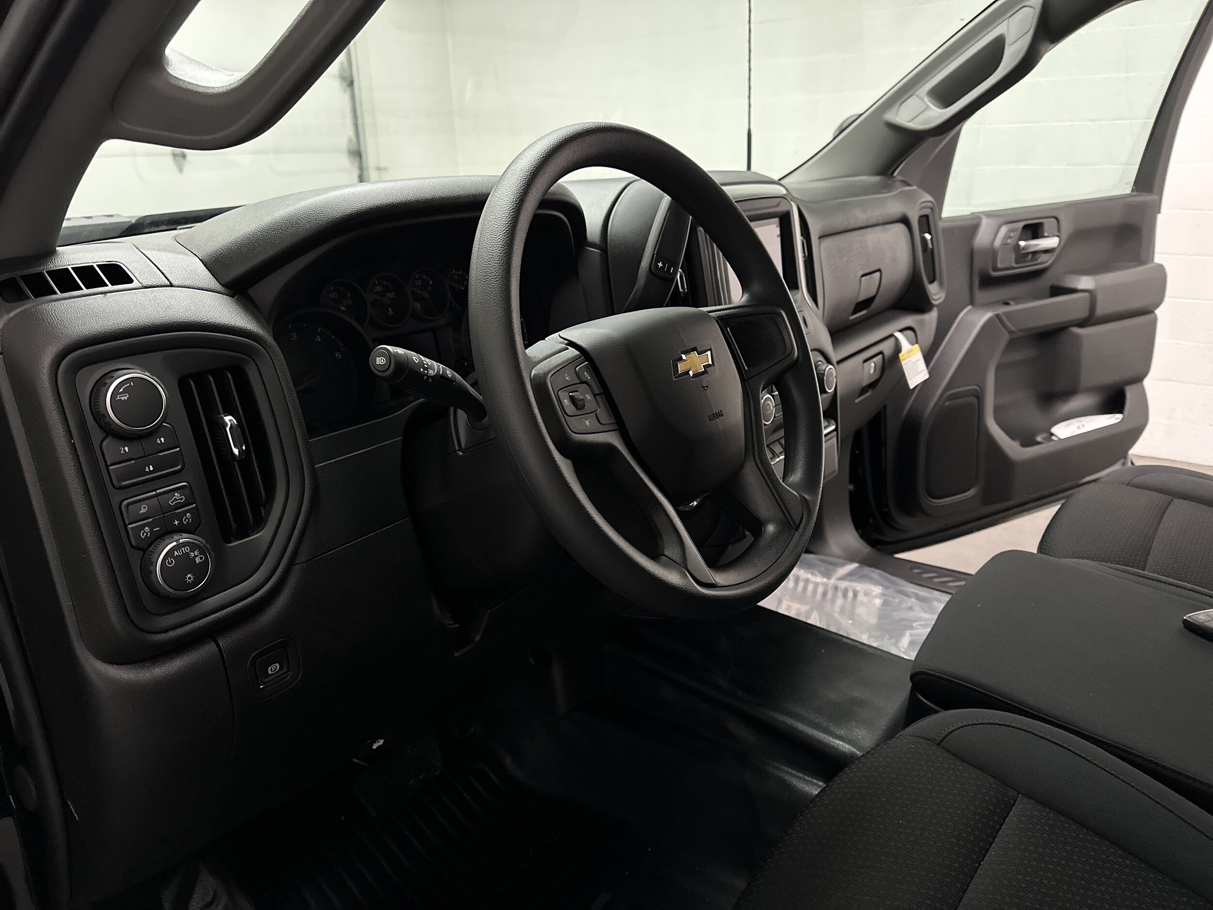 2026 Chevrolet Silverado 3500 HD Work Truck - Photo 17