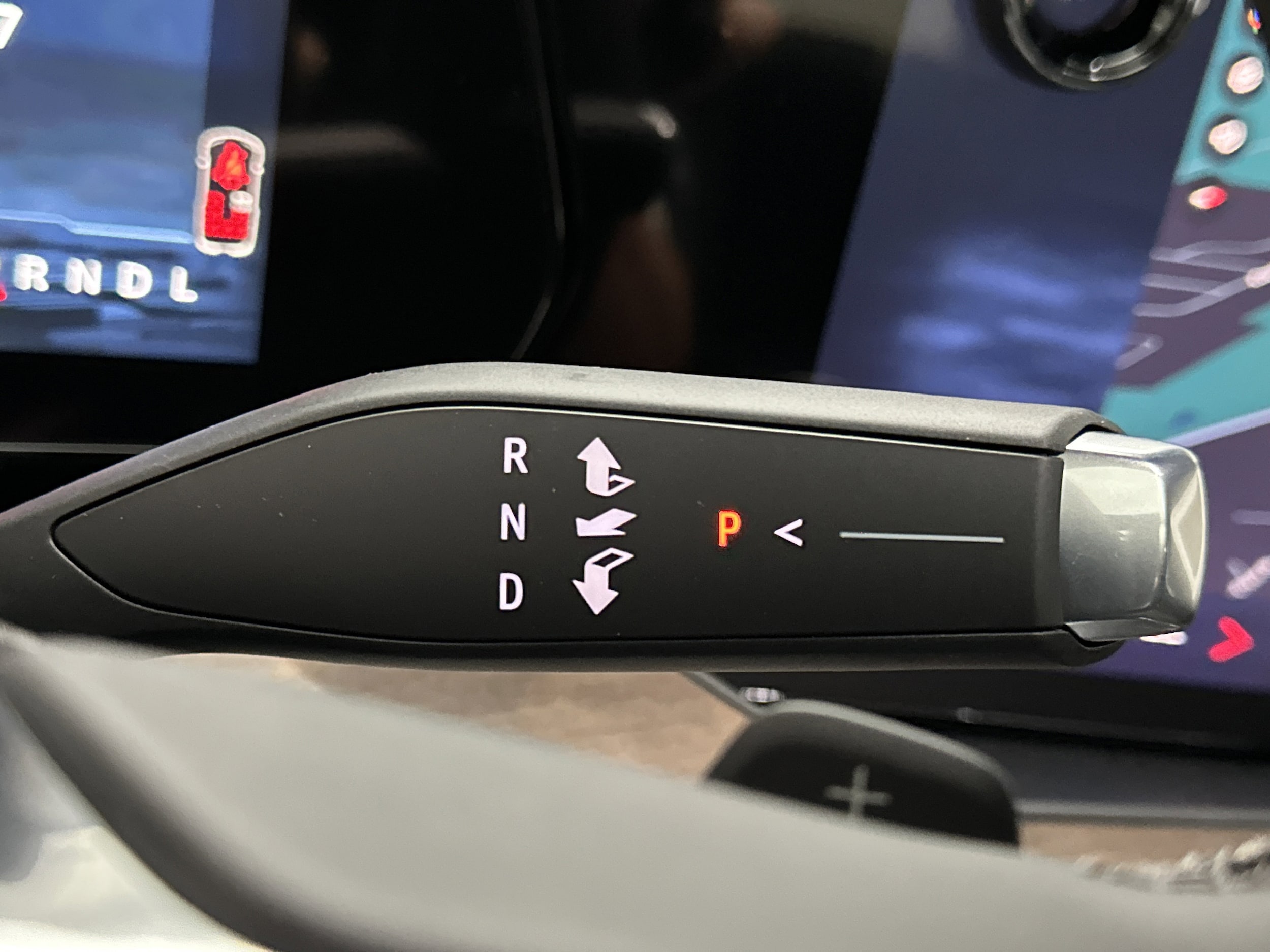 2026 Chevrolet Suburban High Country - Photo 46