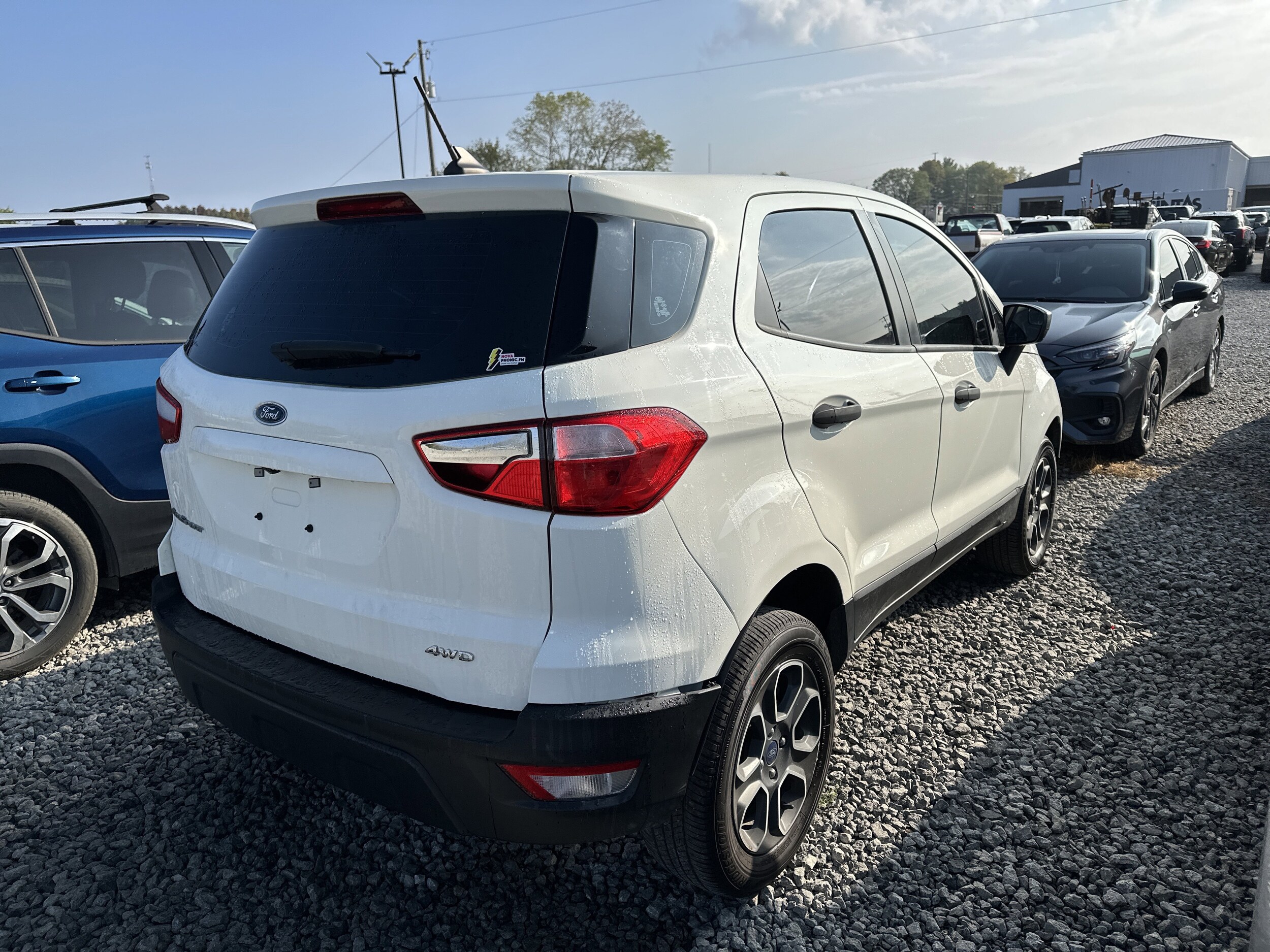 2022 Ford EcoSport S photo 2
