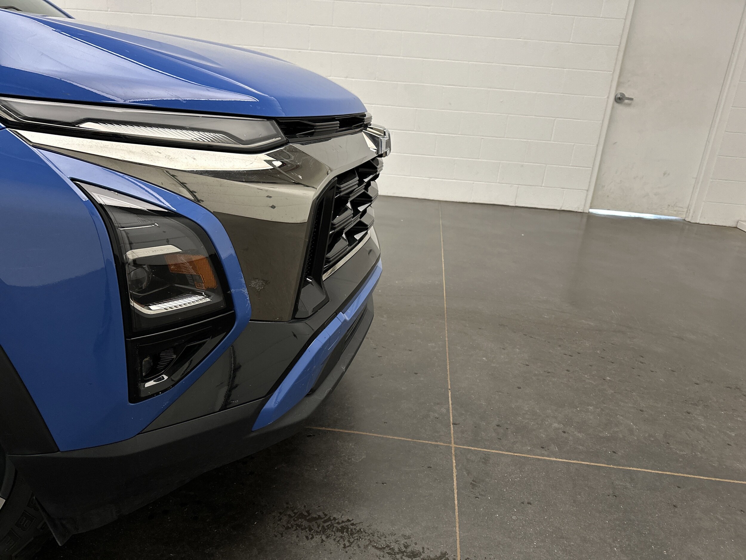 2025 Chevrolet Equinox ACTIV photo 2