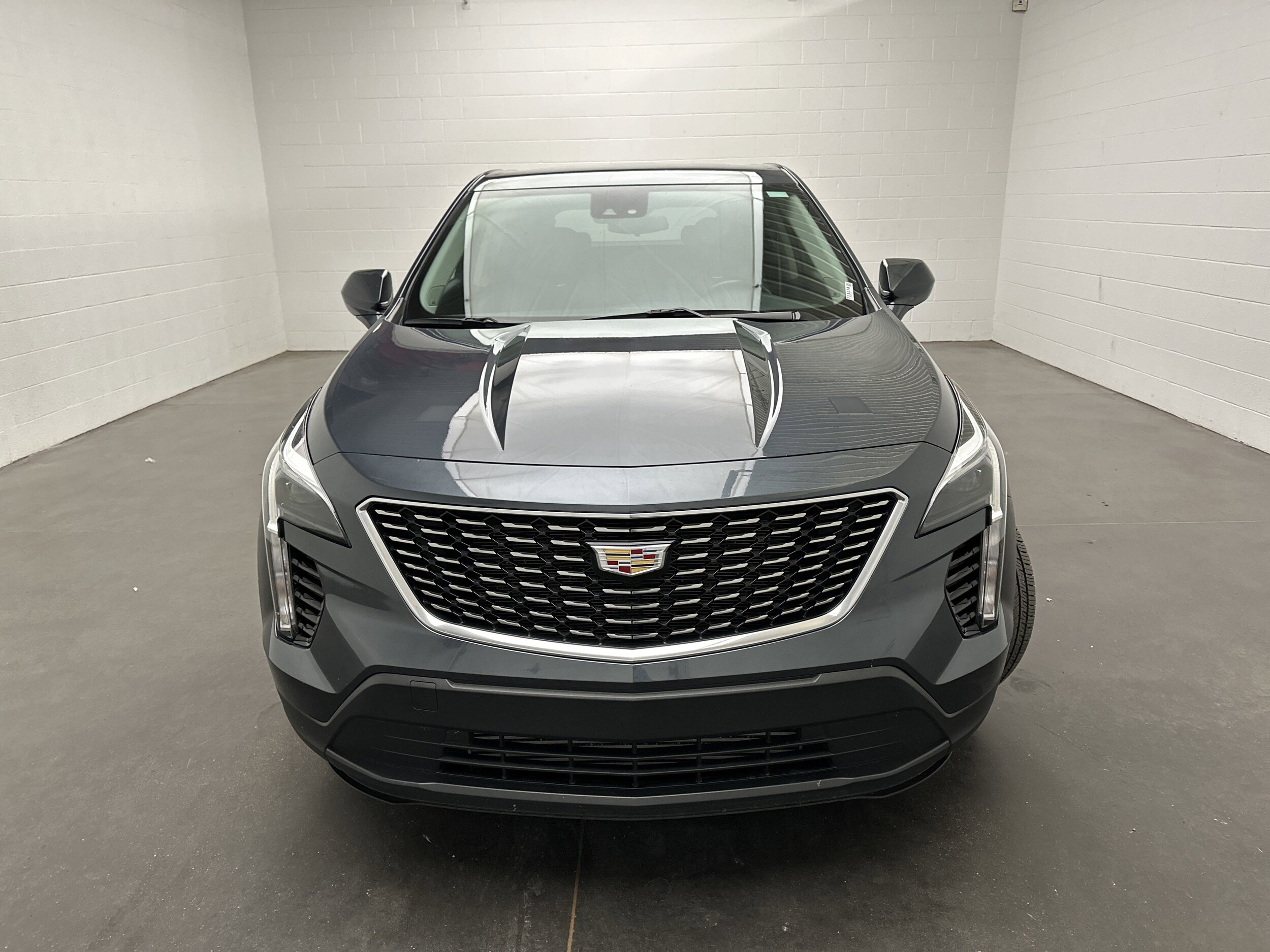 2021 Cadillac XT4 Luxury photo 3