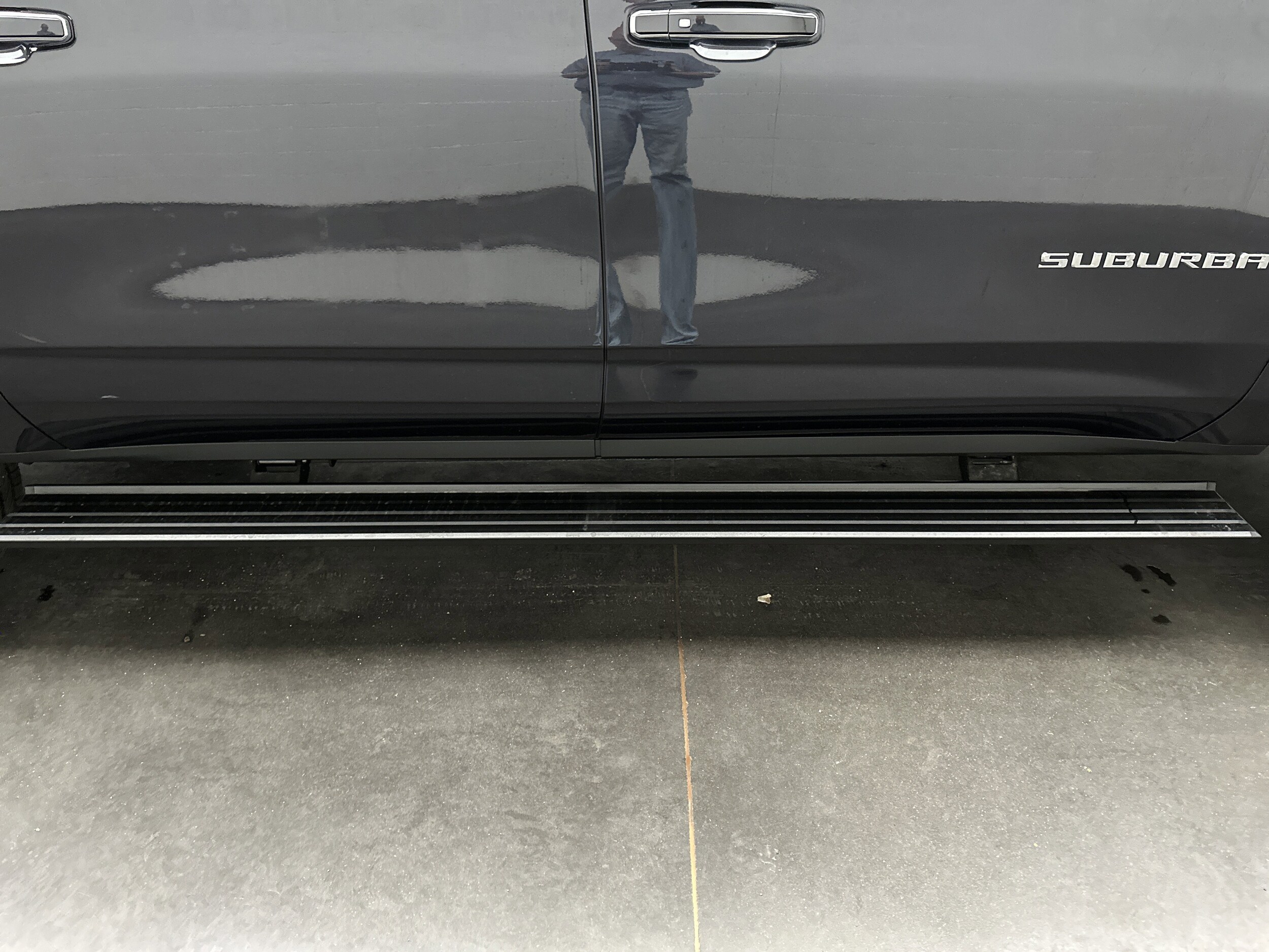 2026 Chevrolet Suburban High Country - Photo 14