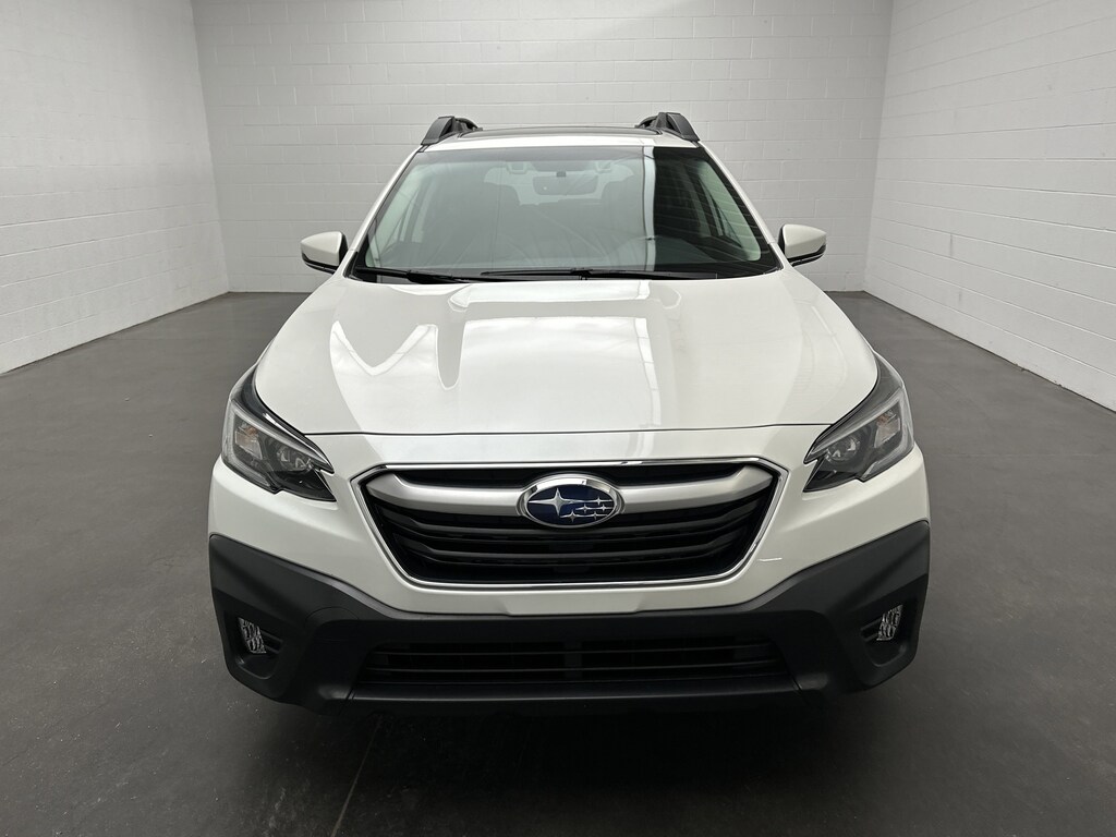 Used 2022 Subaru Outback Premium SUV