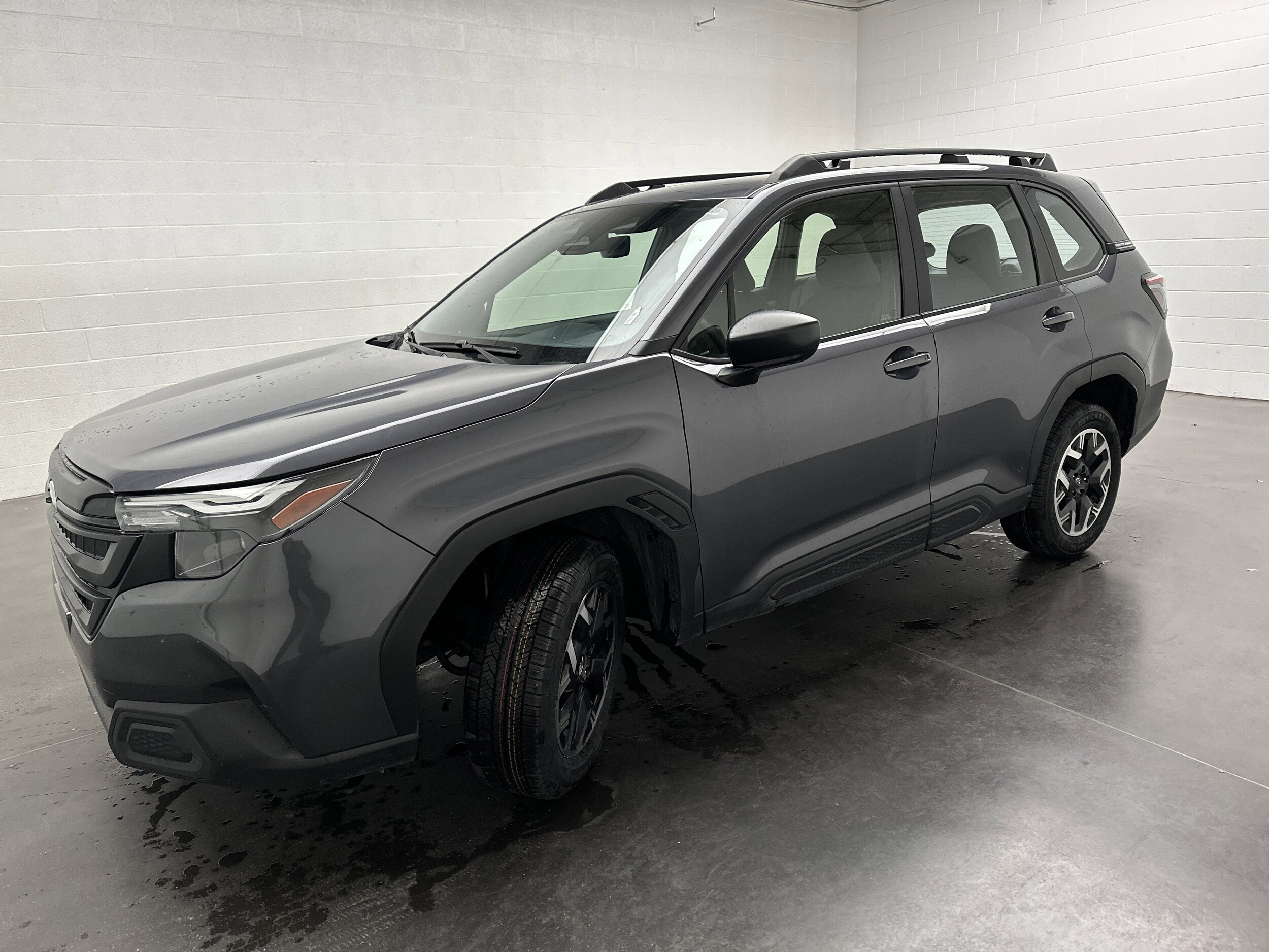 2025 Subaru Forester Base photo 2