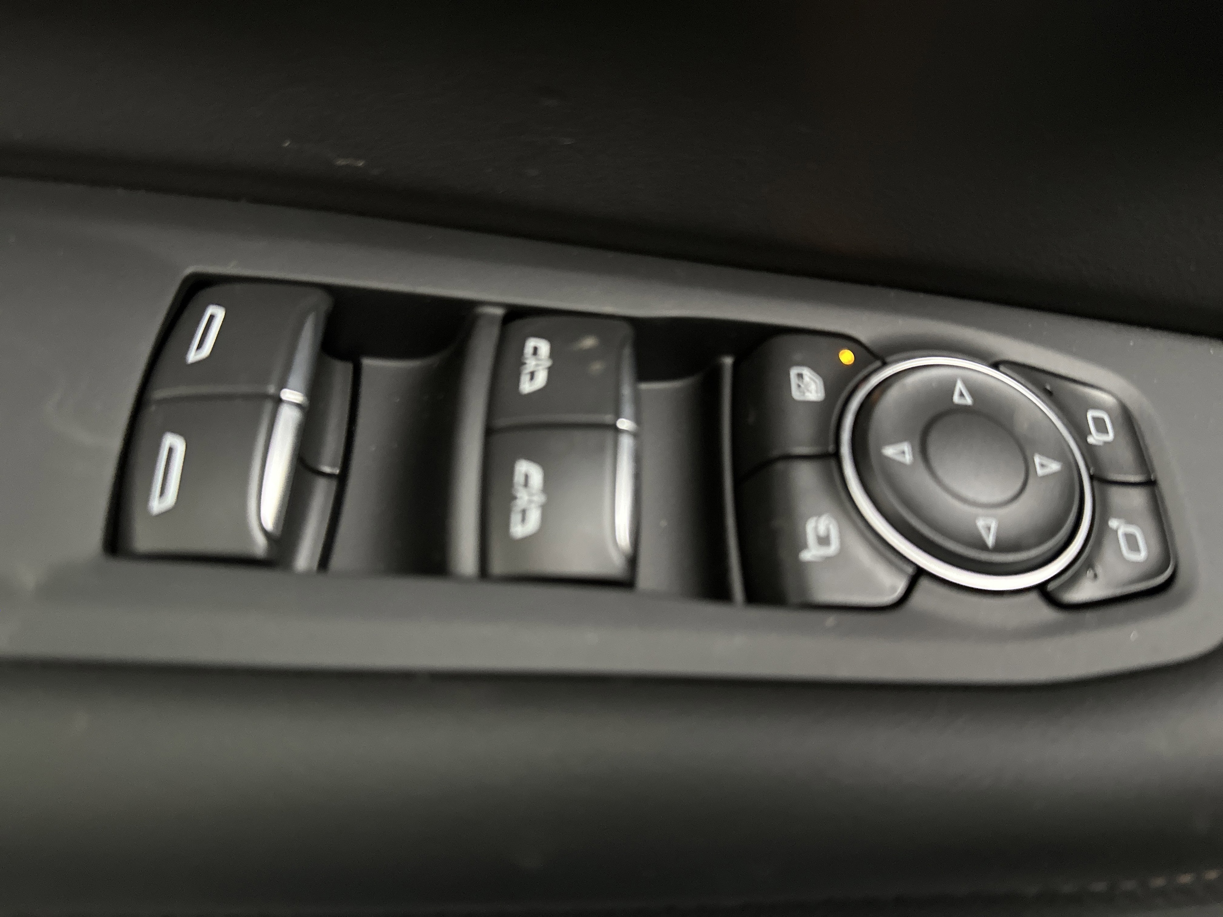 2026 Chevrolet Suburban High Country - Photo 22