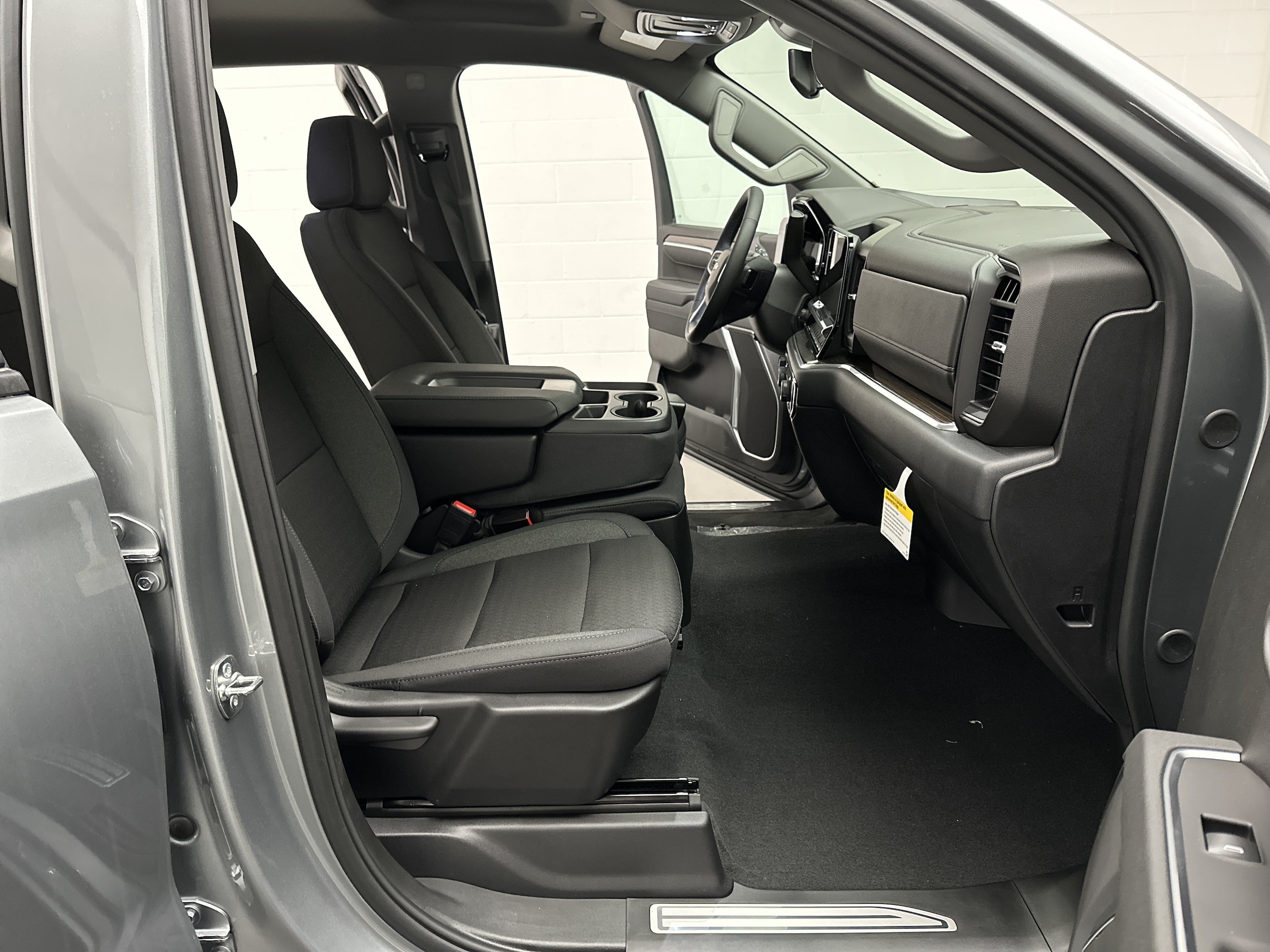 2026 Chevrolet Silverado 1500 LT - Photo 23