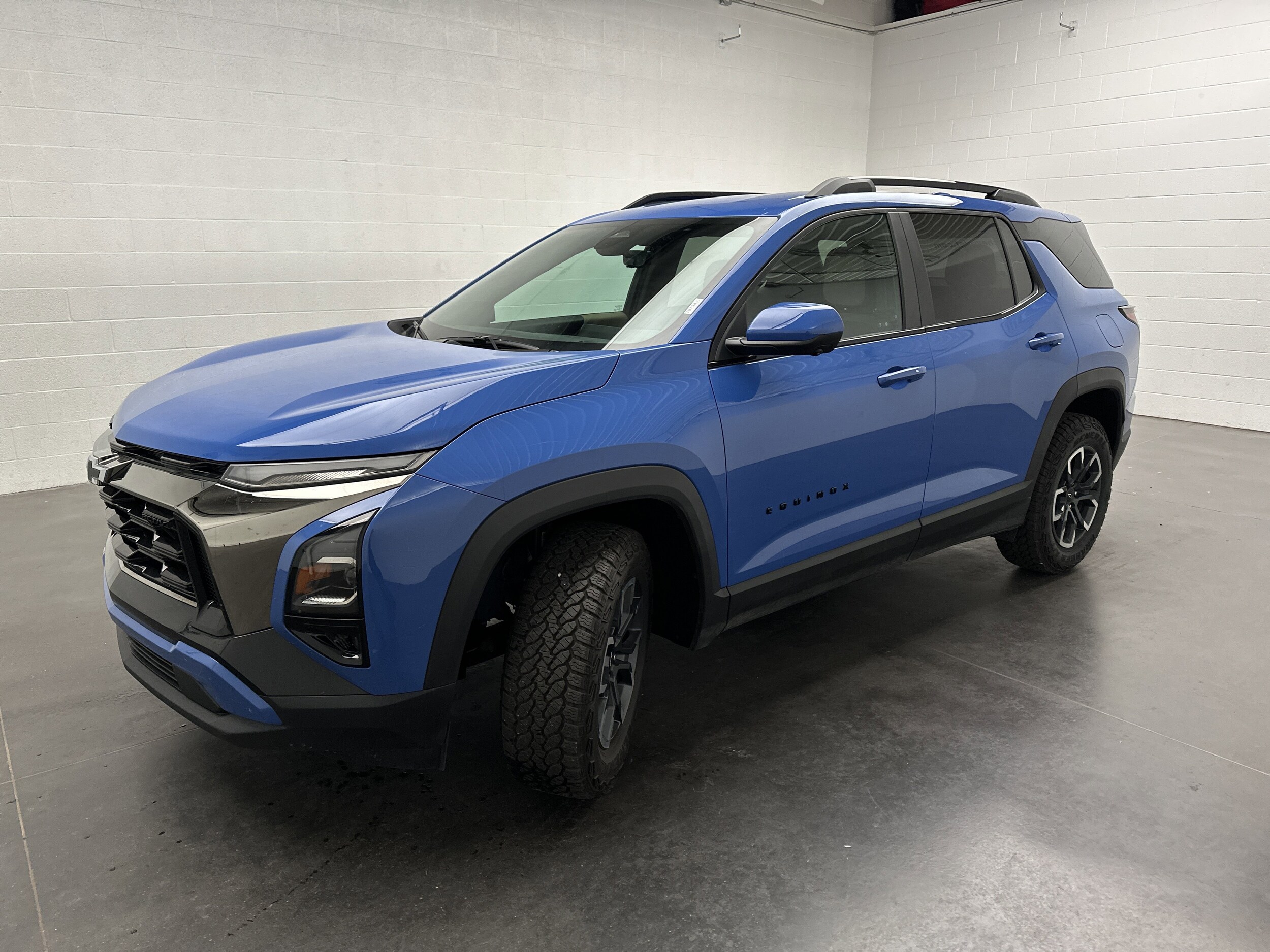2025 Chevrolet Equinox ACTIV photo 4