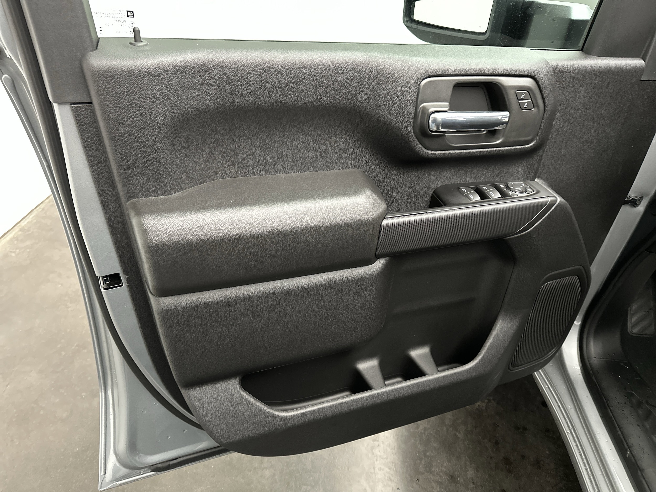 2026 Chevrolet Silverado 2500 HD Custom - Photo 22
