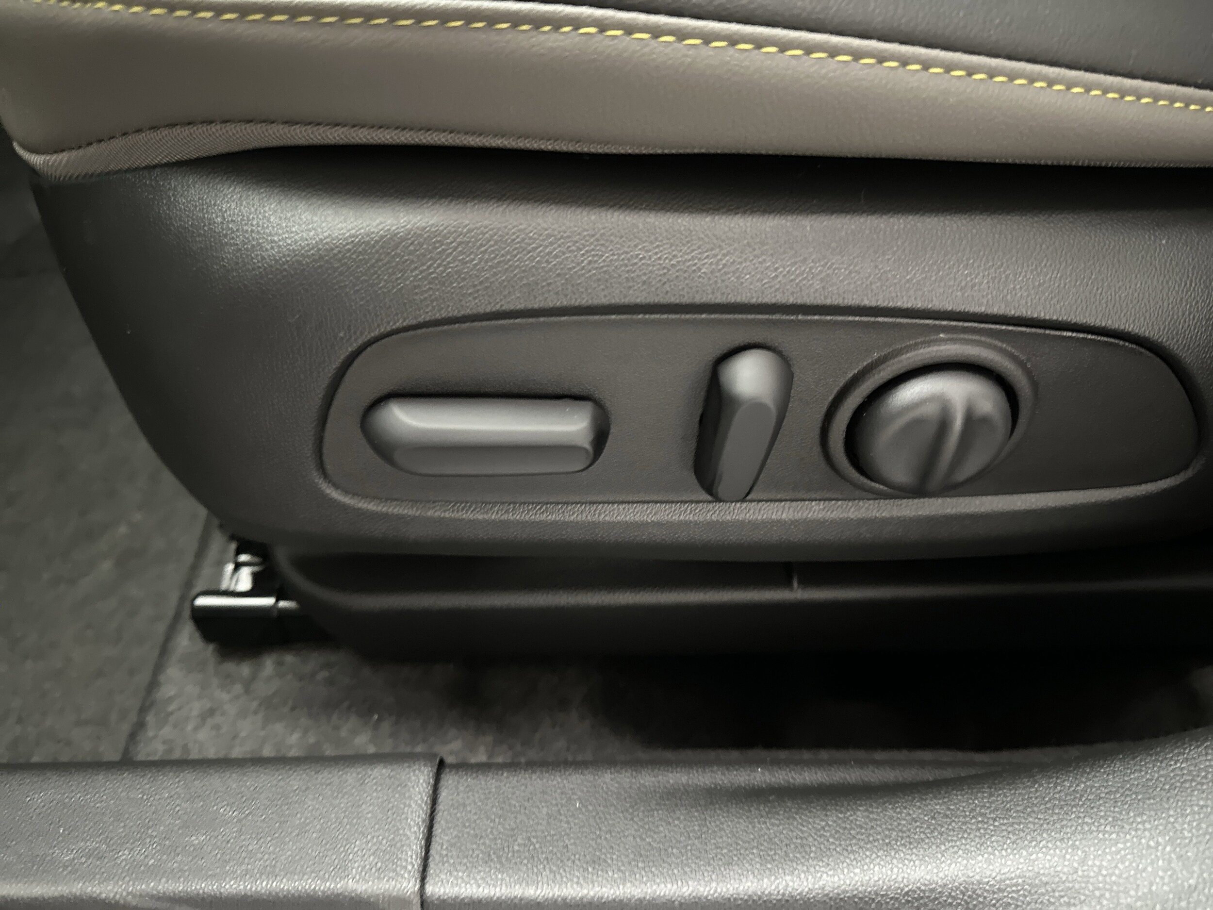 2026 Chevrolet Trax Activ - Photo 21