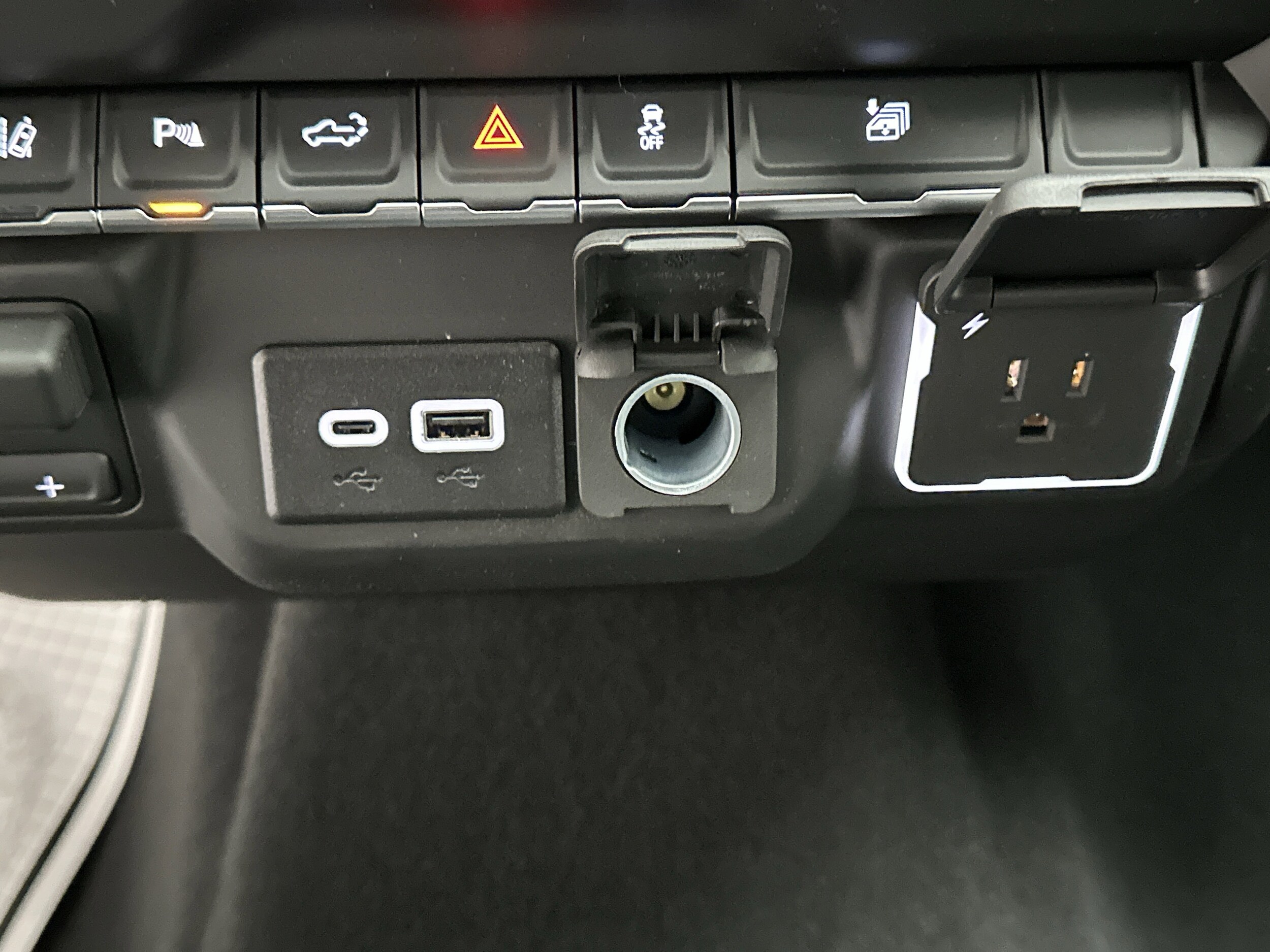 2026 Chevrolet Silverado 2500 HD Custom - Photo 41