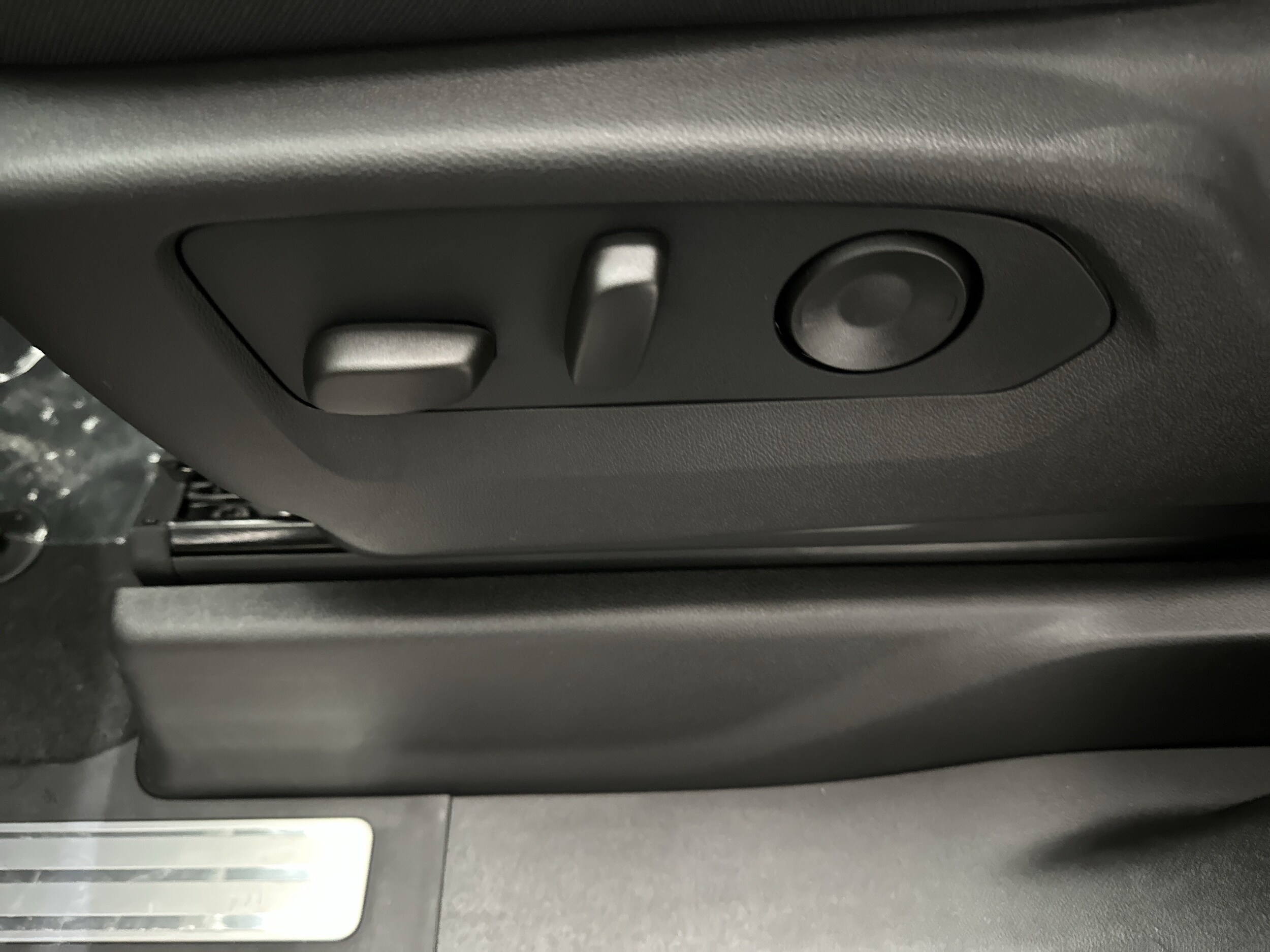 2026 Chevrolet Silverado 1500 LT - Photo 21