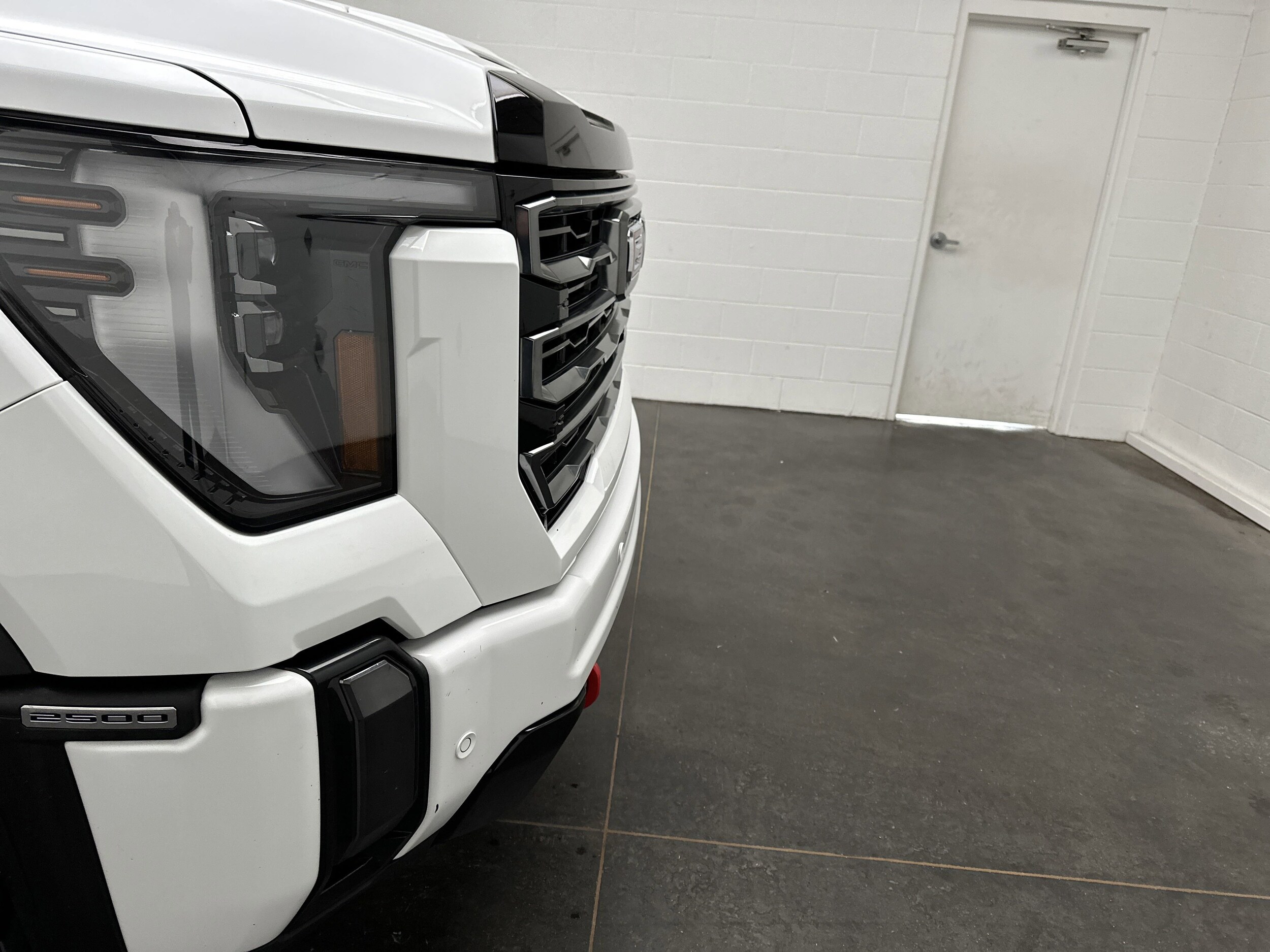 2024 Gmc Sierra 2500 HD AT4 photo 2