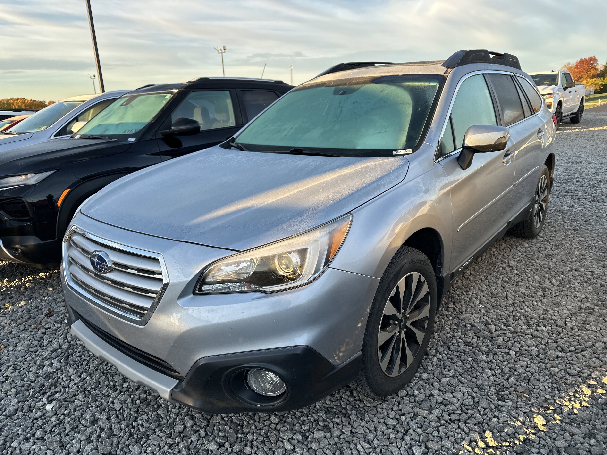 2016 Subaru Outback 2.5i Limited photo 3
