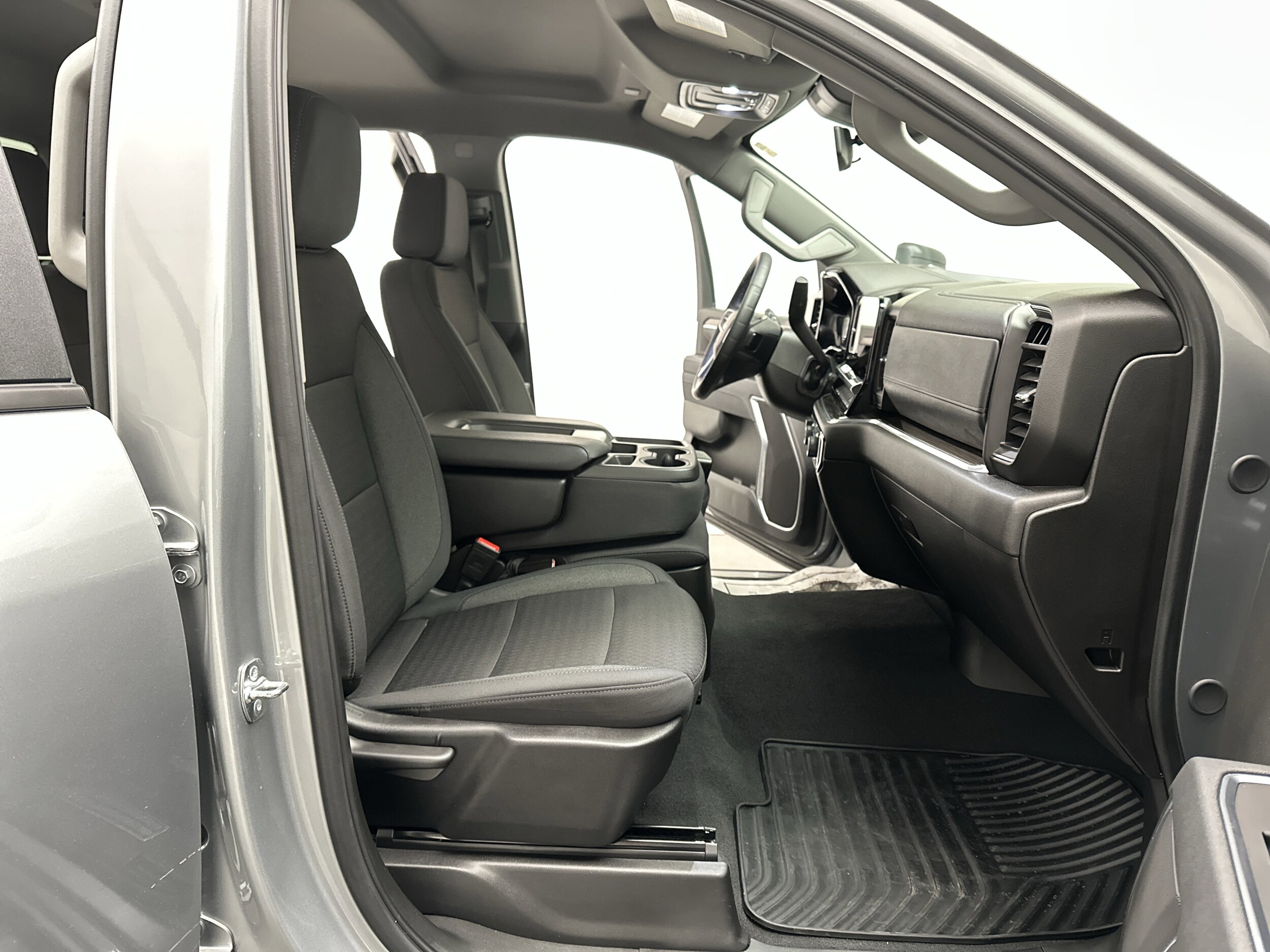 2025 Chevrolet Silverado 2500HD LT - Photo 24