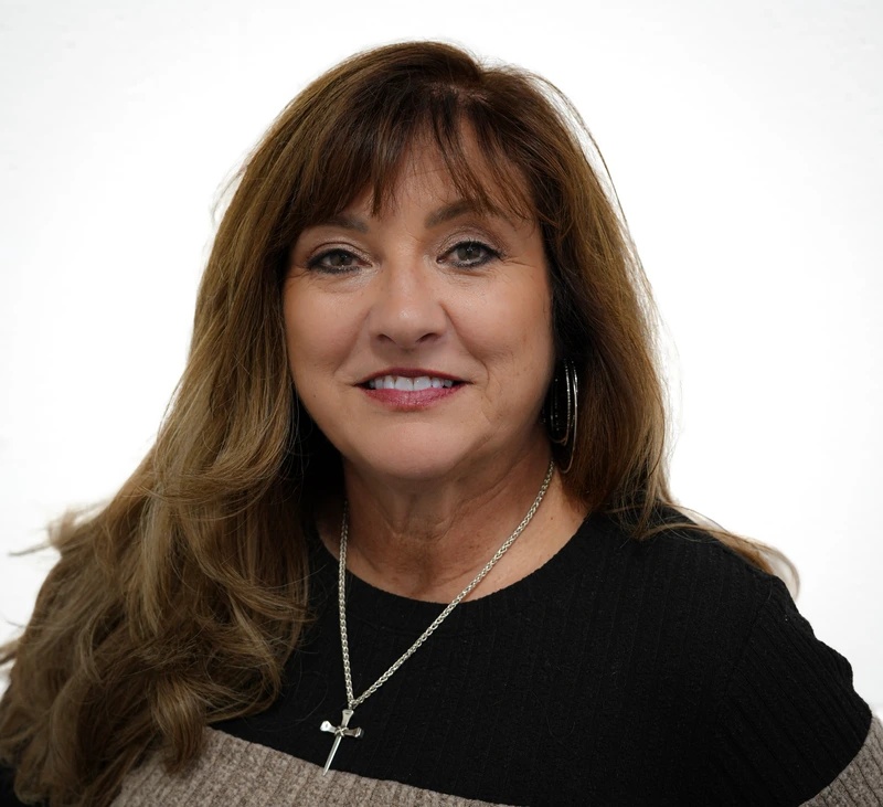 Staff member Kim Richards from 56777b22b5c5