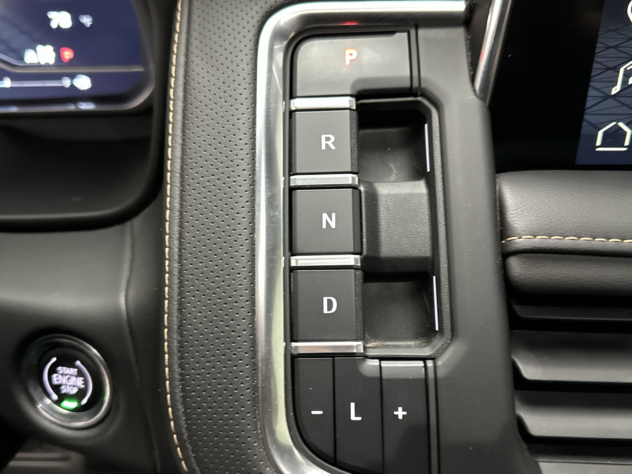 2023 GMC Yukon XL AT4 - Photo 43