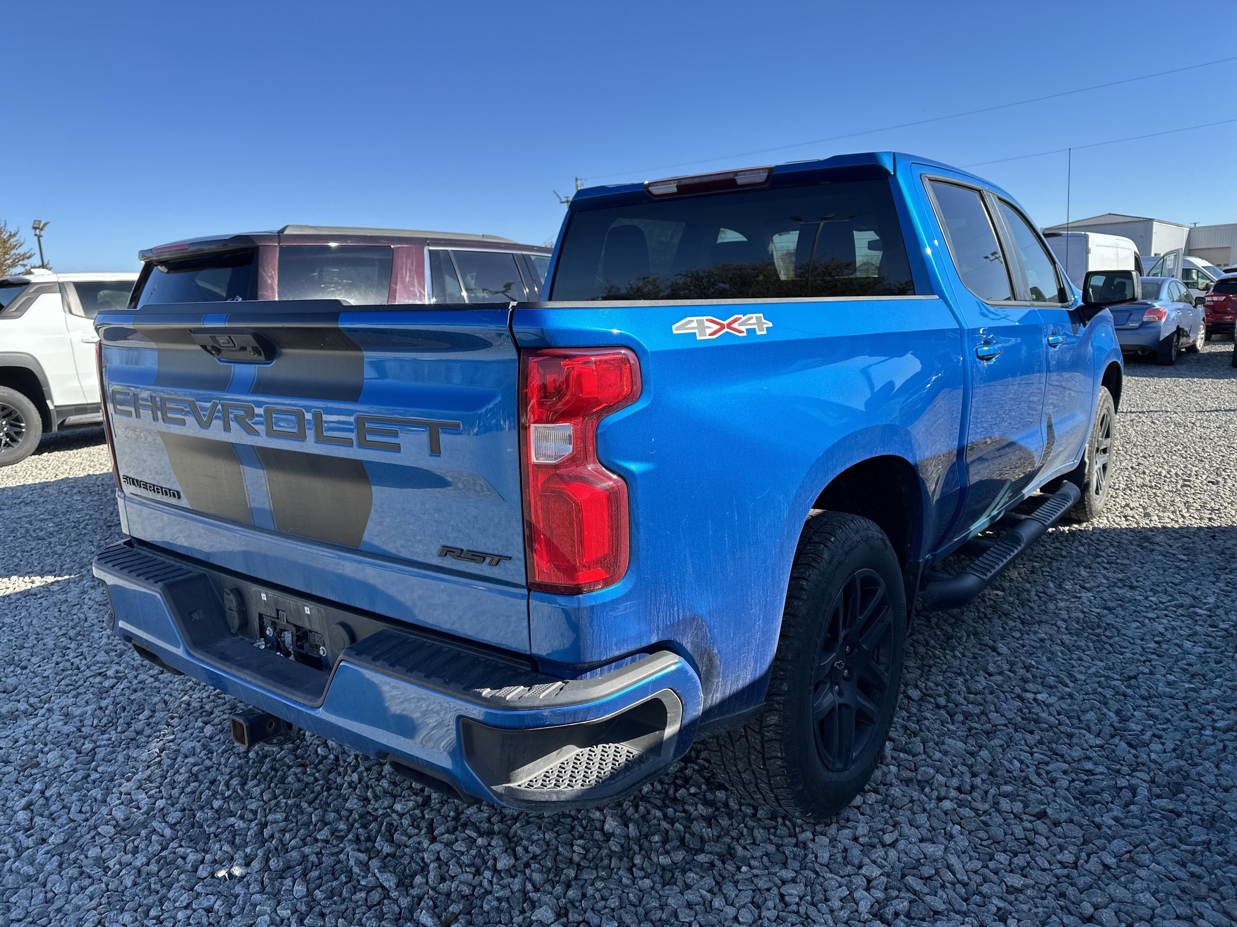 2023 Chevrolet Silverado 1500 RST photo 2