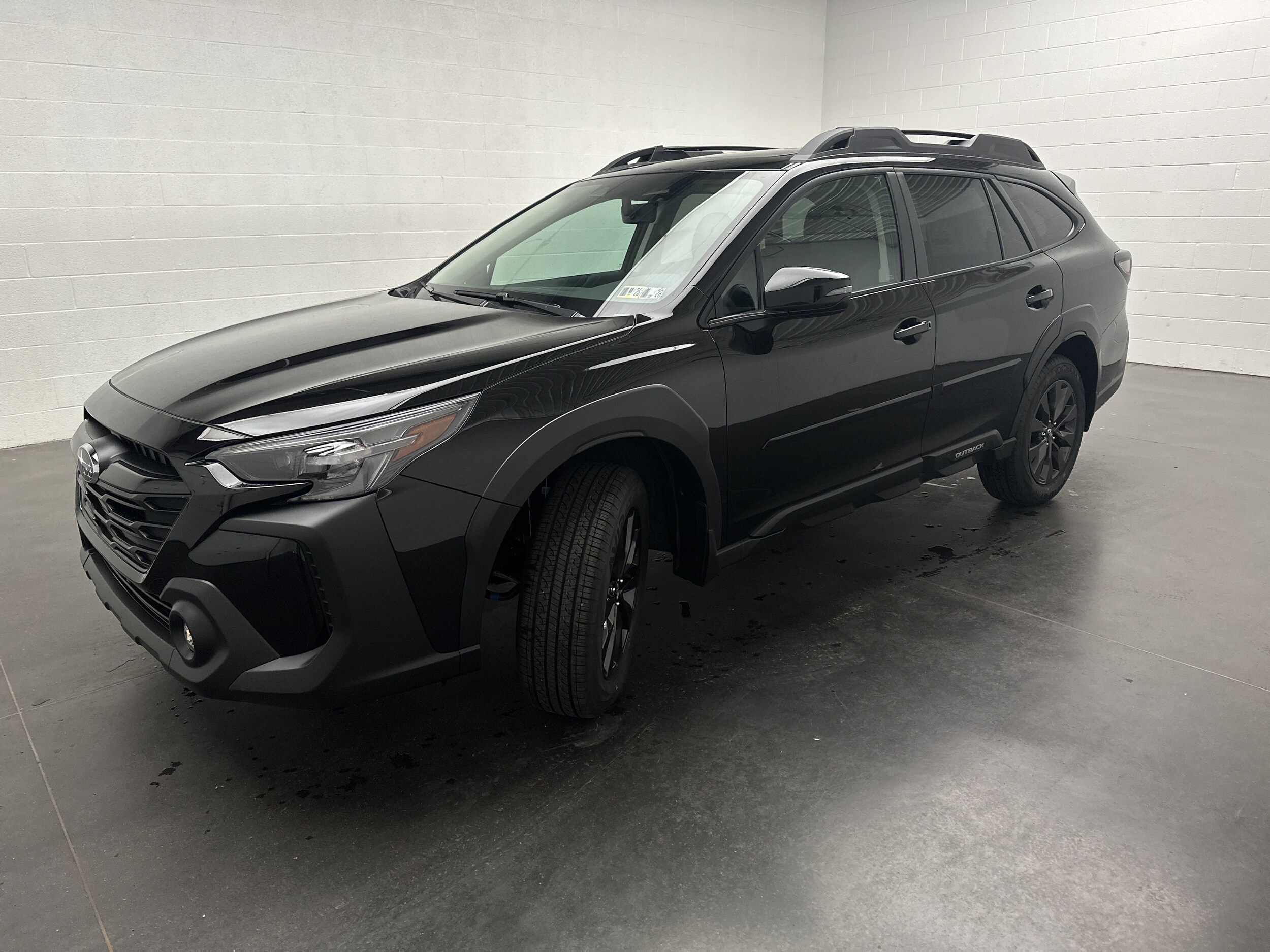 2025 Subaru Outback Onyx Edition photo 3