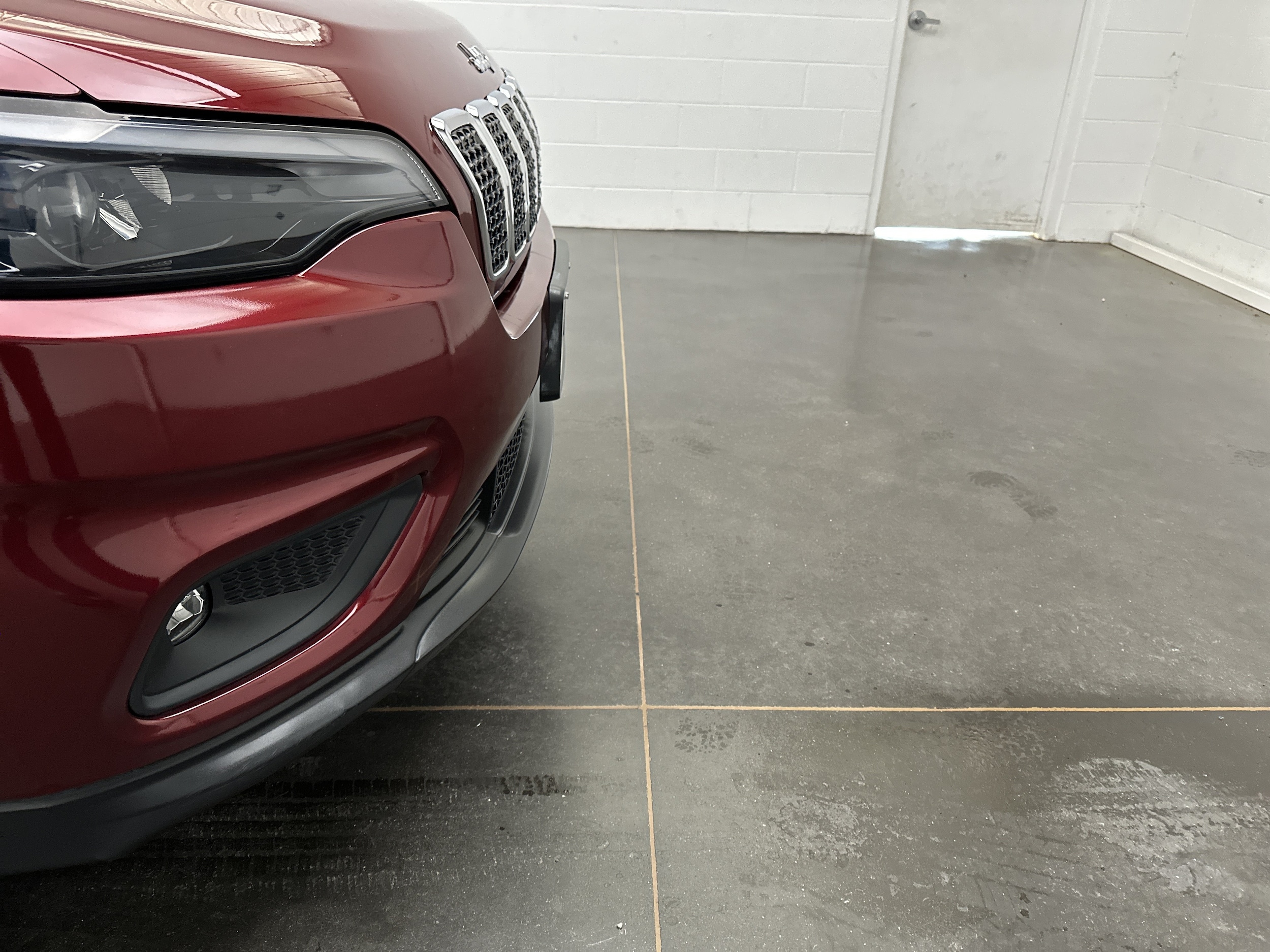 Used 2020 Jeep Cherokee Latitude Plus with VIN 1C4PJMLB5LD534043 for sale in Carrollton, OH