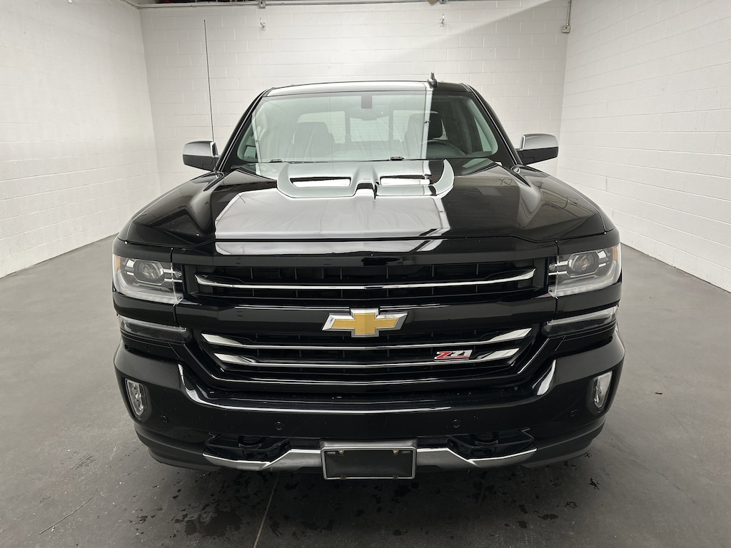 Used 2018 Chevrolet Silverado 1500 LTZ Extended Cab Pickup