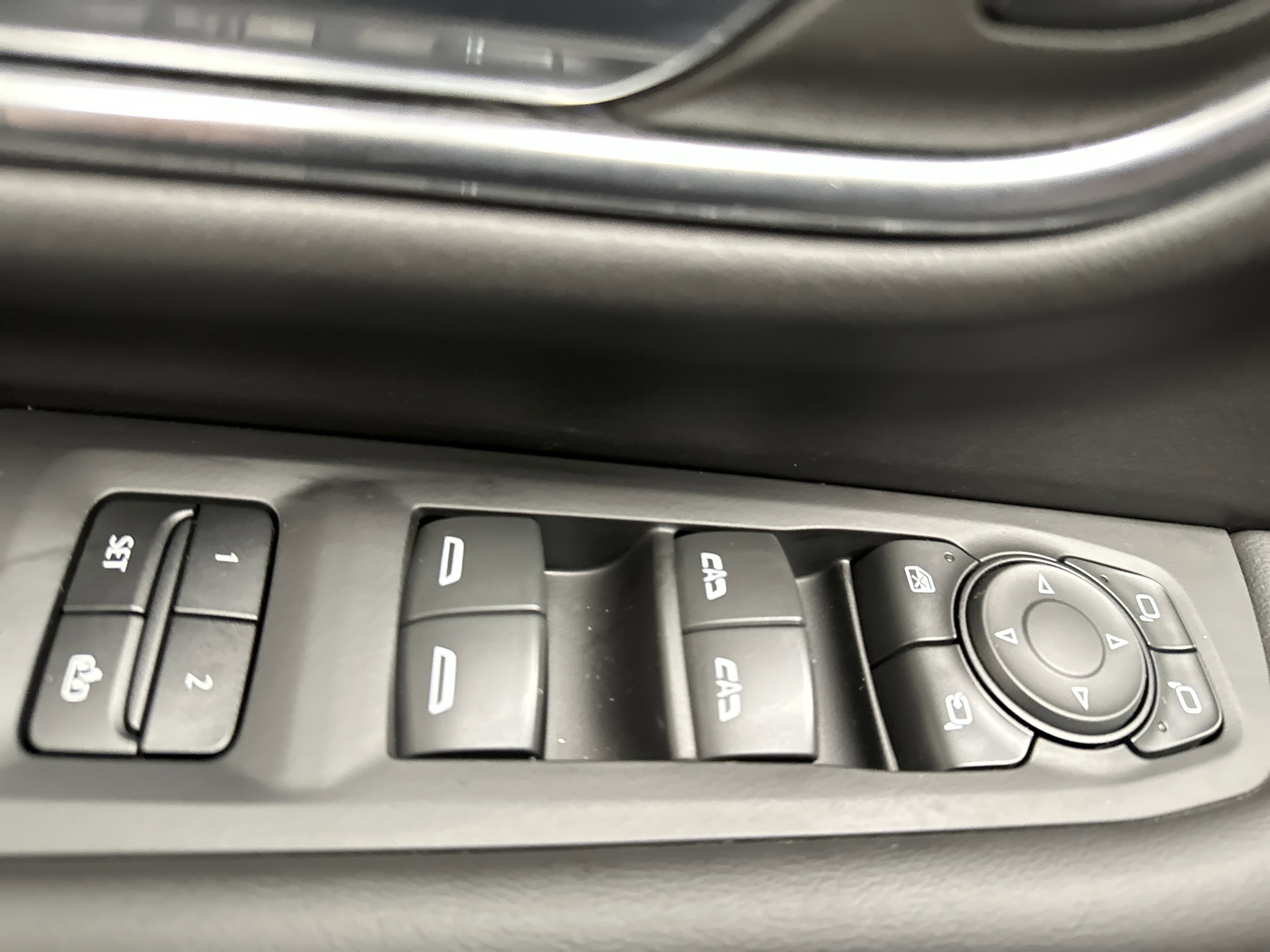 2023 GMC Yukon XL AT4 - Photo 20