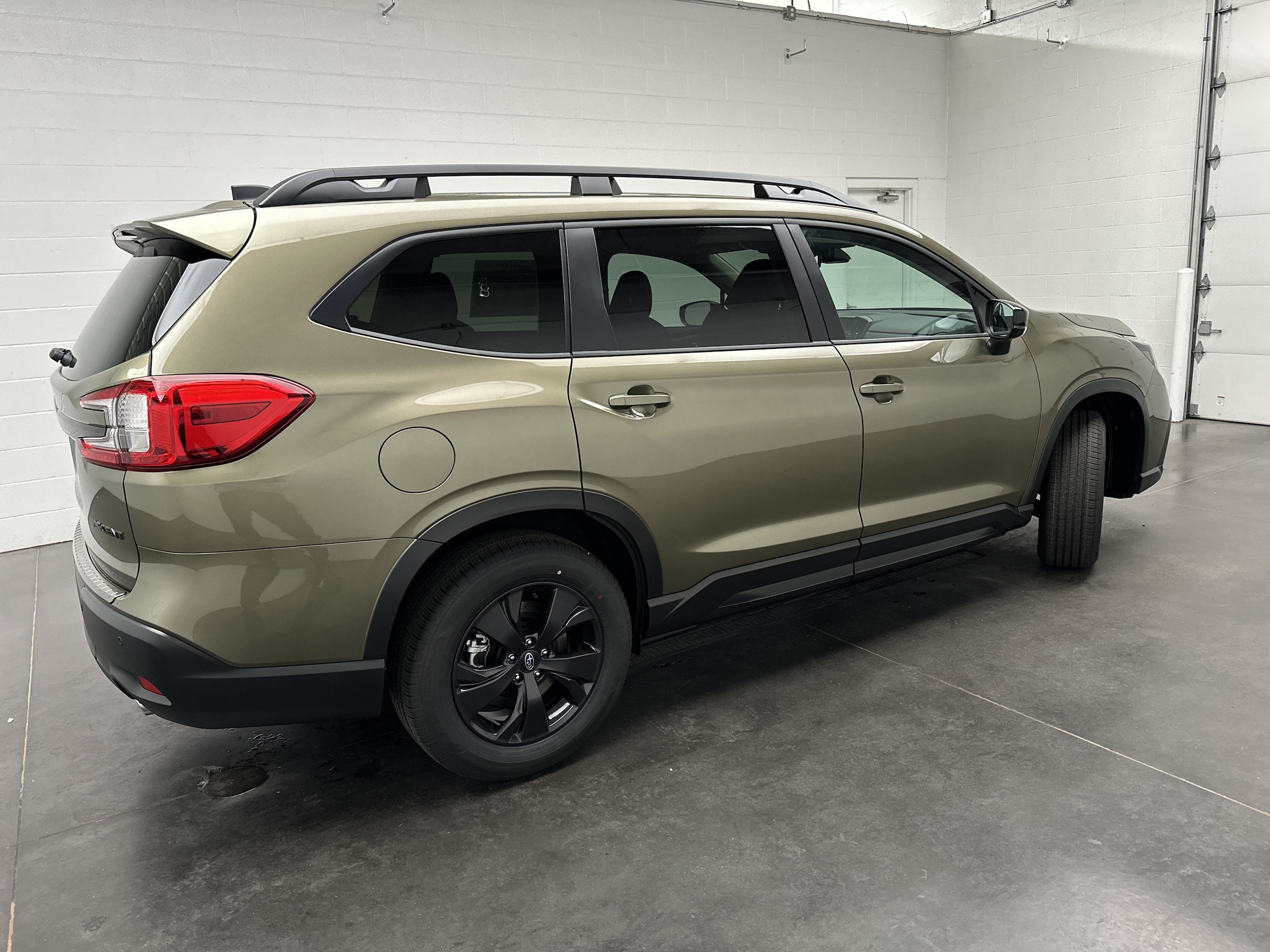 2027 Subaru Ascent Premium - Photo 8