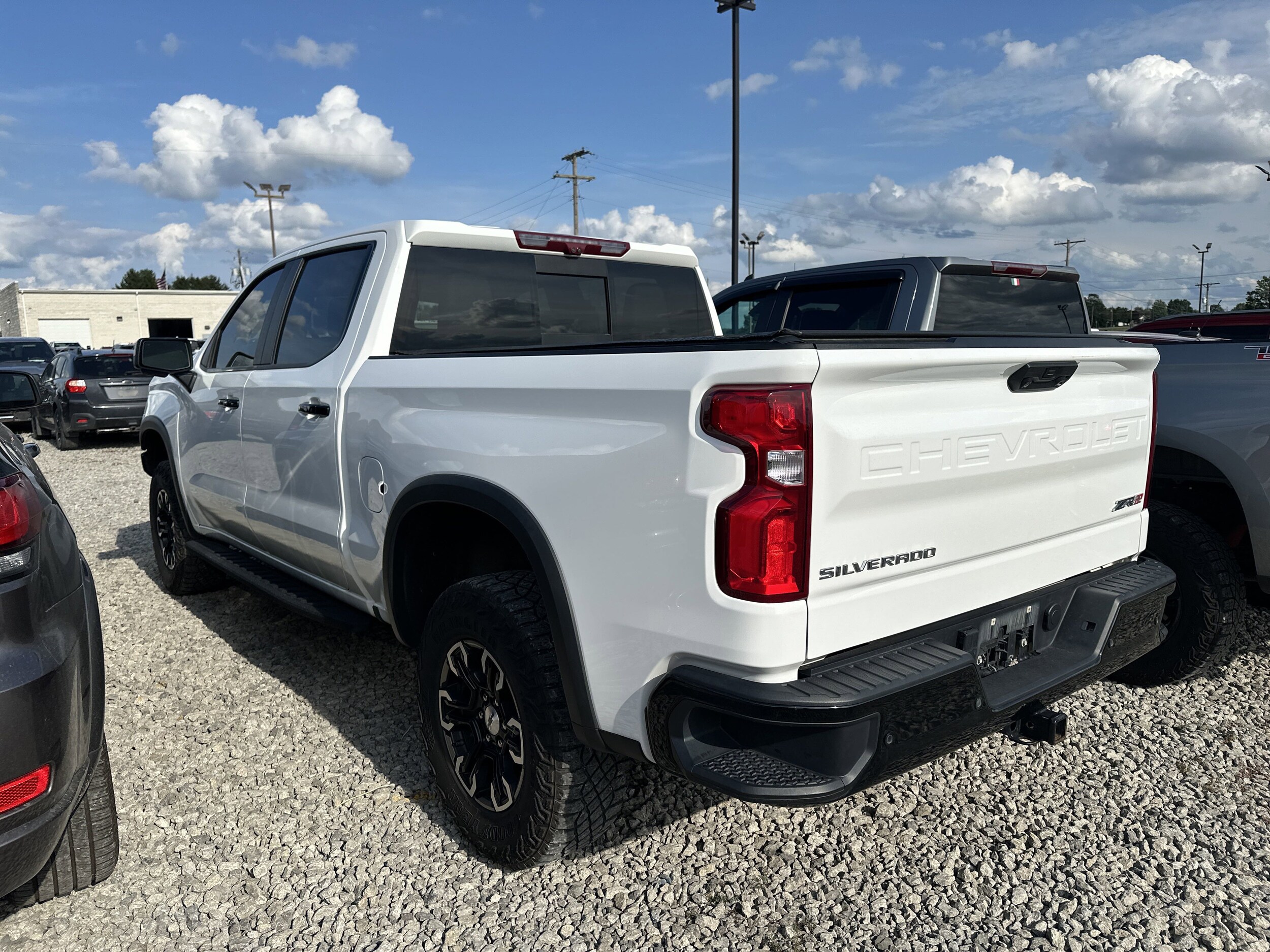 2022 Chevrolet Silverado 1500 ZR2 photo 3