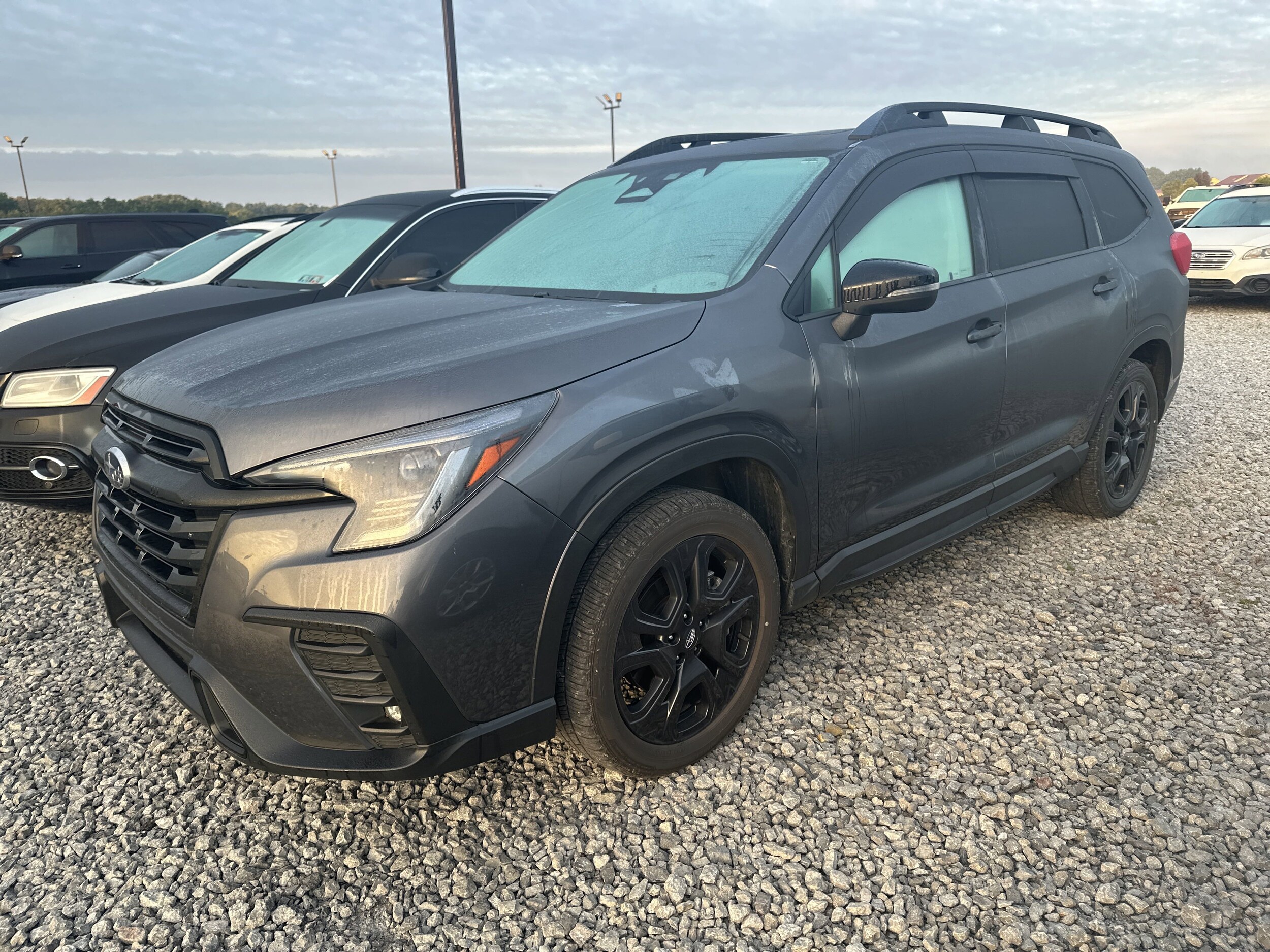 2023 Subaru Ascent Onyx Edition photo 3