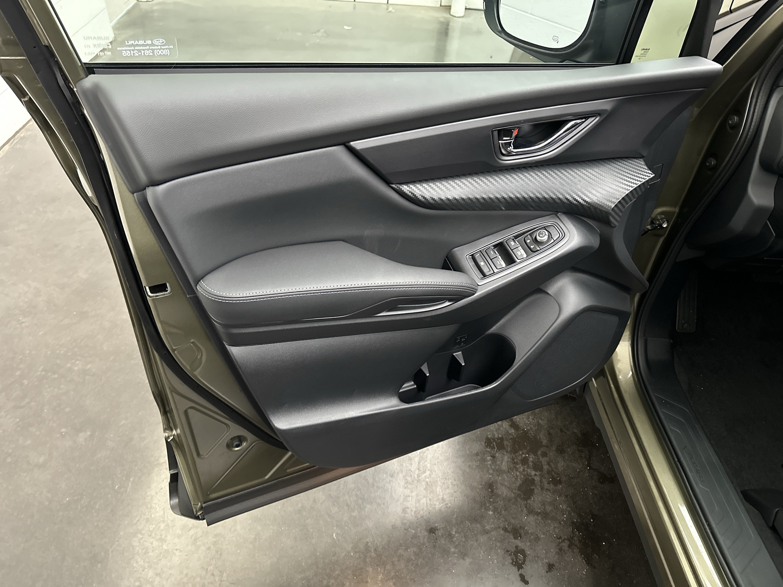 2027 Subaru Ascent Premium - Photo 18