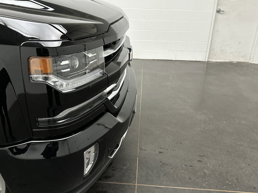 Used 2018 Chevrolet Silverado 1500 LTZ Extended Cab Pickup