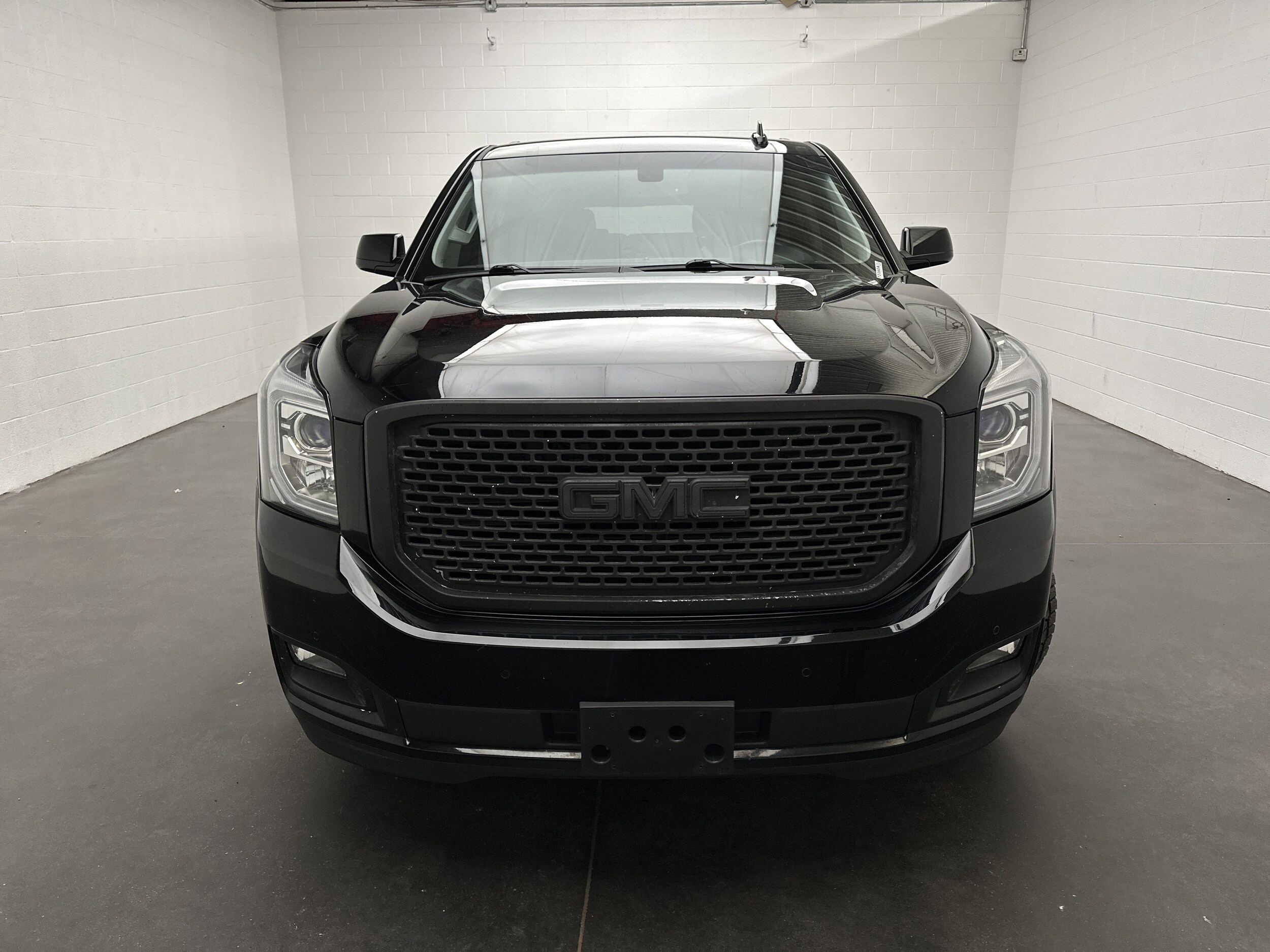 2017 Gmc Yukon XL SLE photo 4