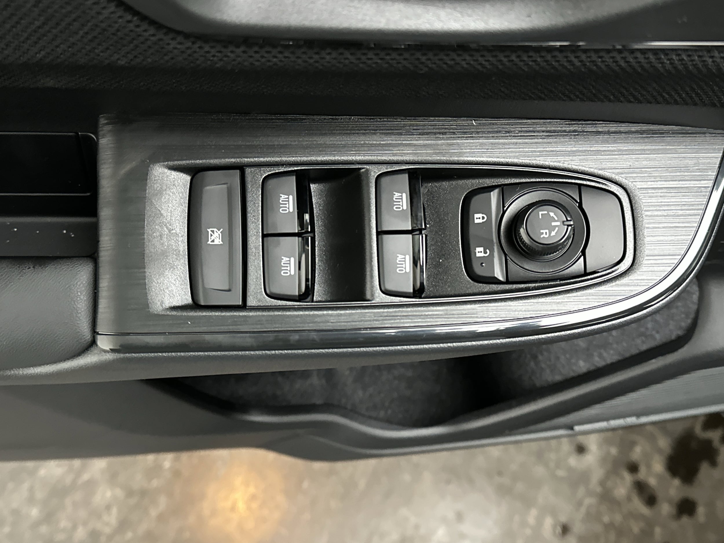 2026 Subaru Outback Limited - Photo 15