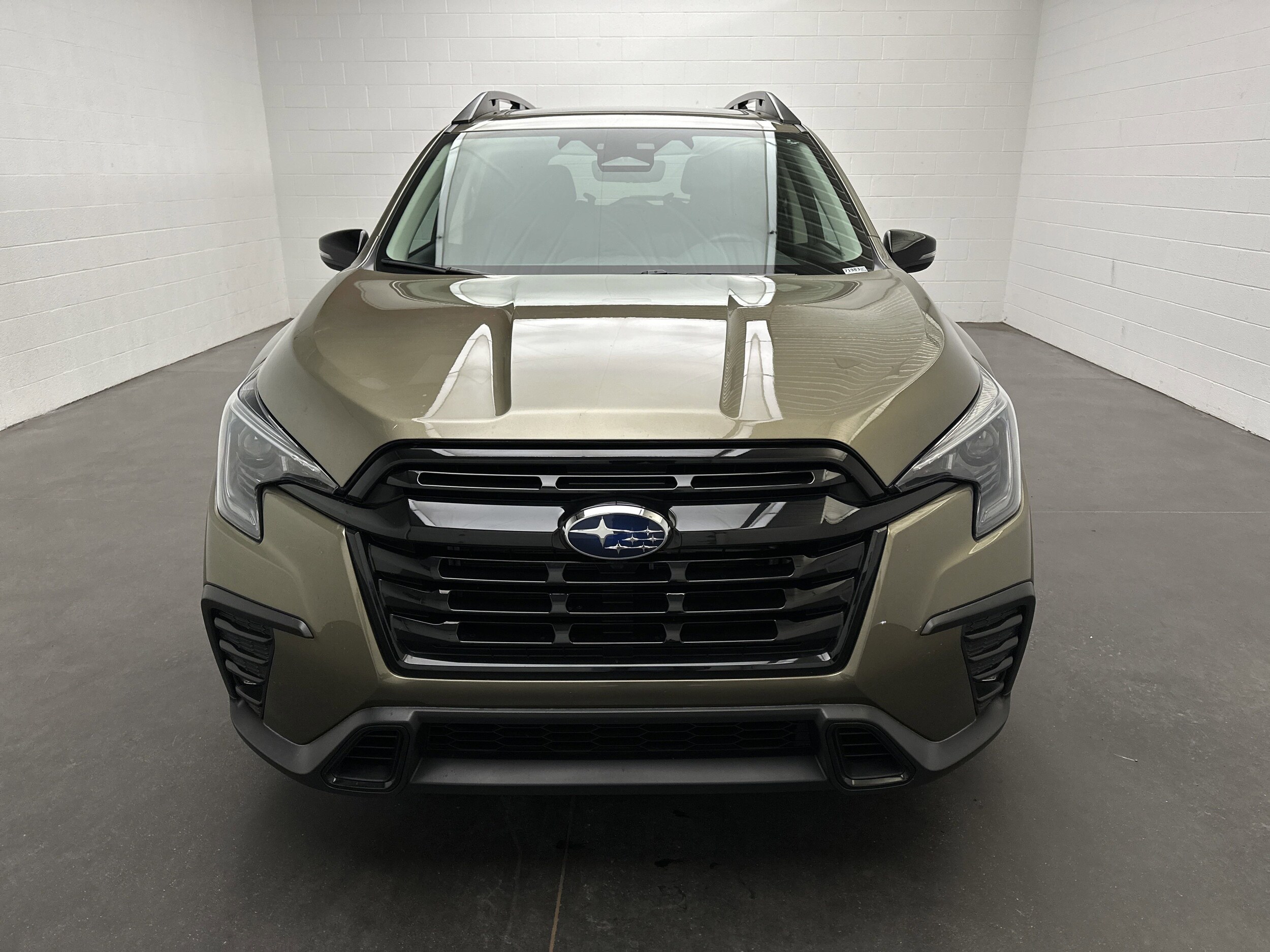 2023 Subaru Ascent Onyx Edition photo 3