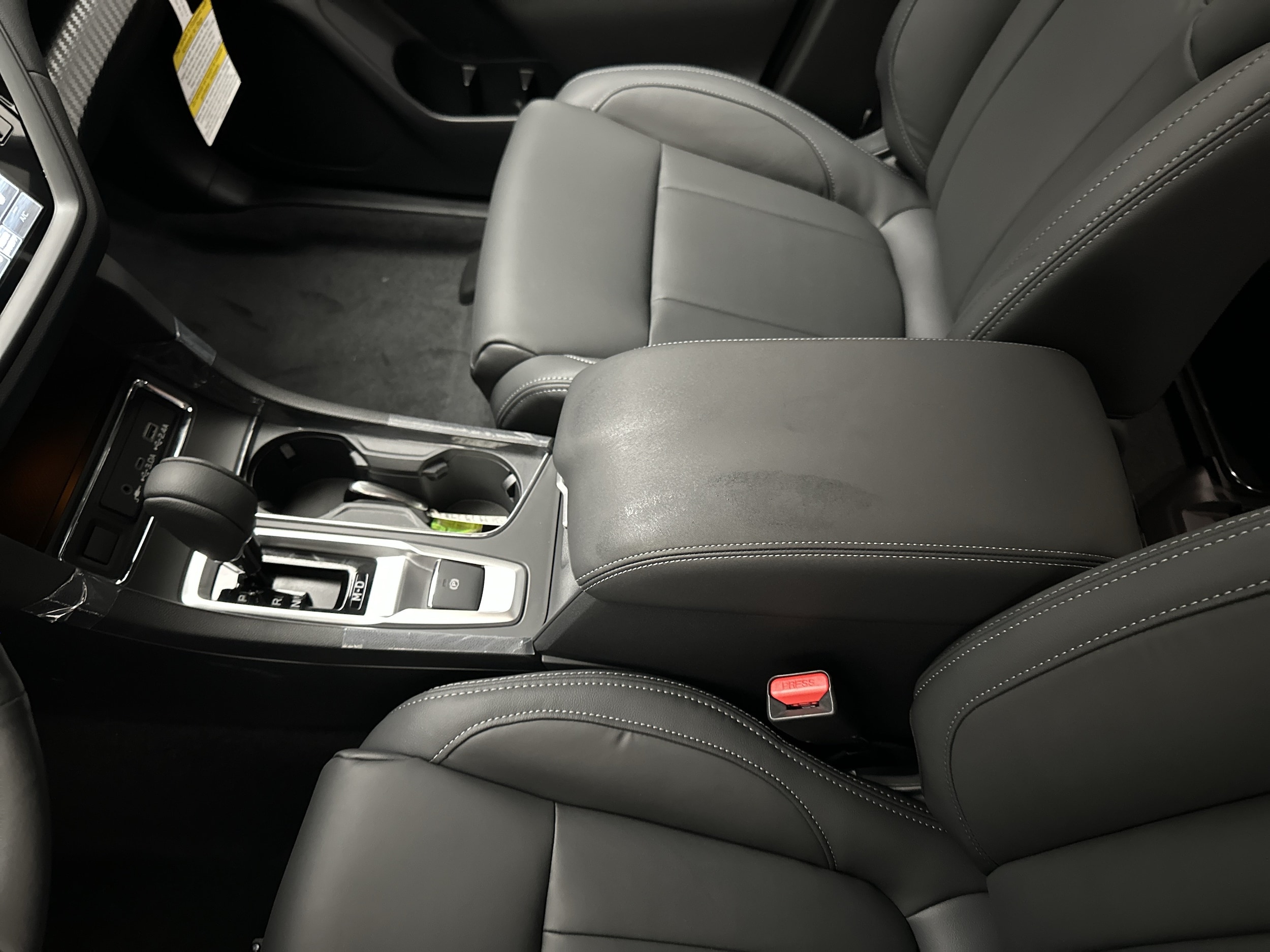 2027 Subaru Ascent Premium - Photo 38