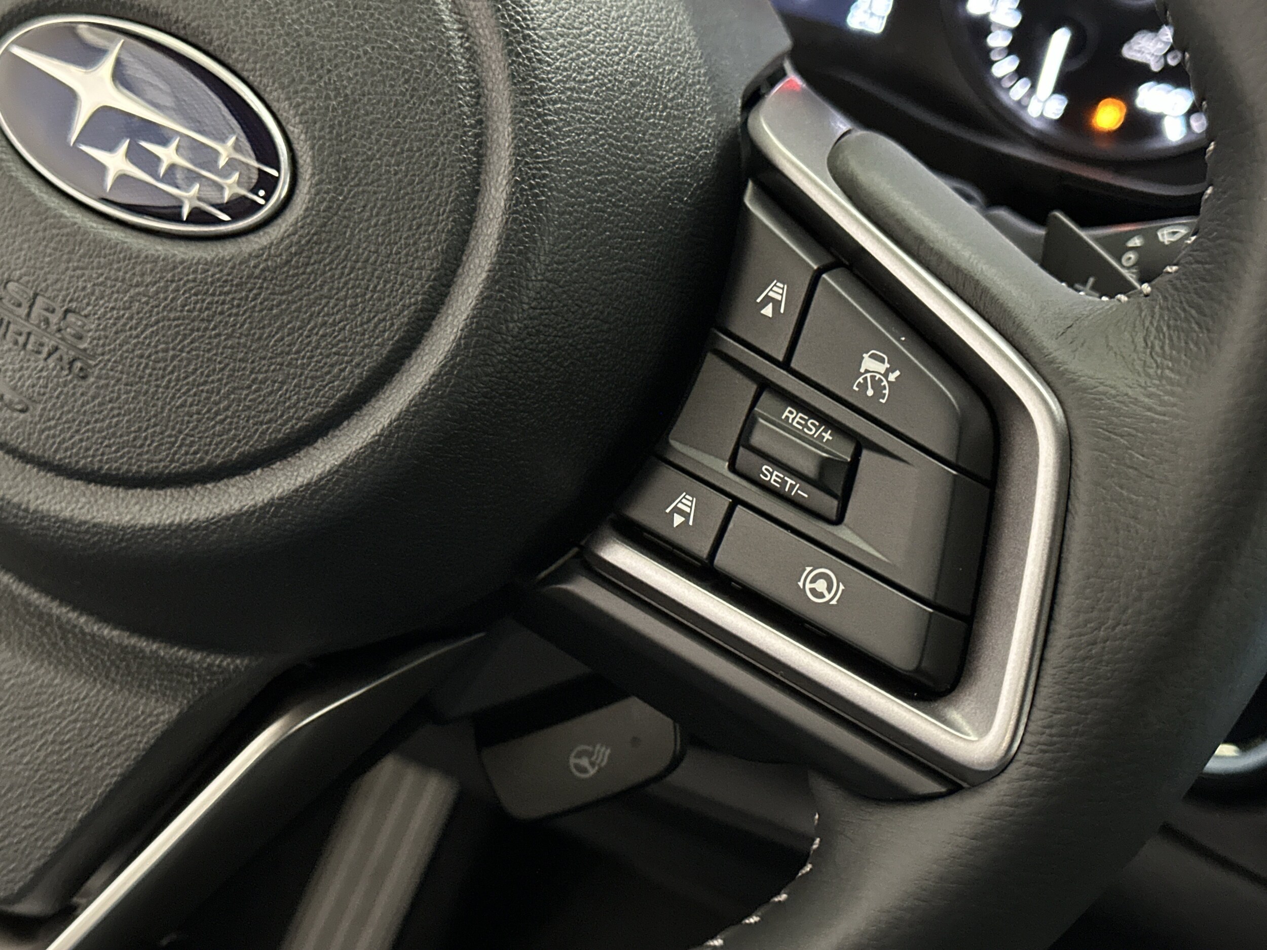 2027 Subaru Ascent Premium - Photo 29