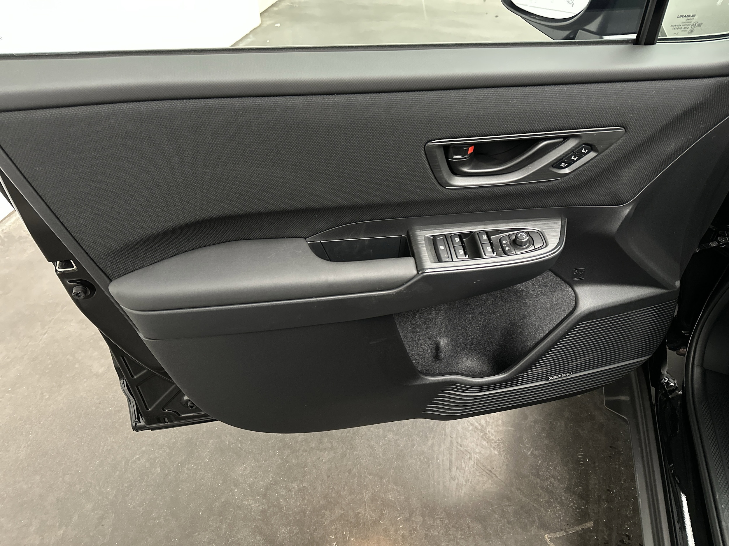 2026 Subaru Outback Limited - Photo 17