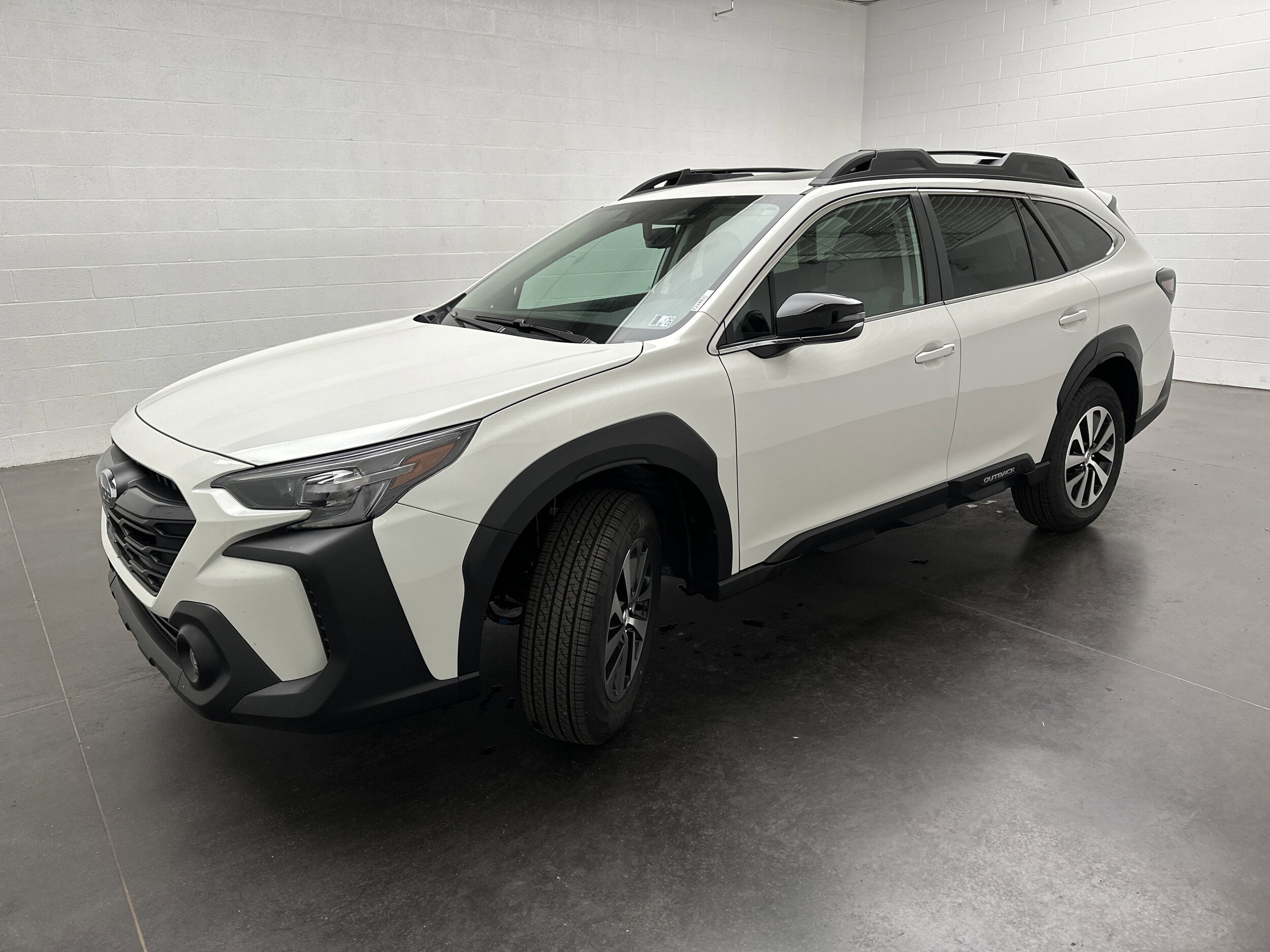 2025 Subaru Outback Premium photo 4